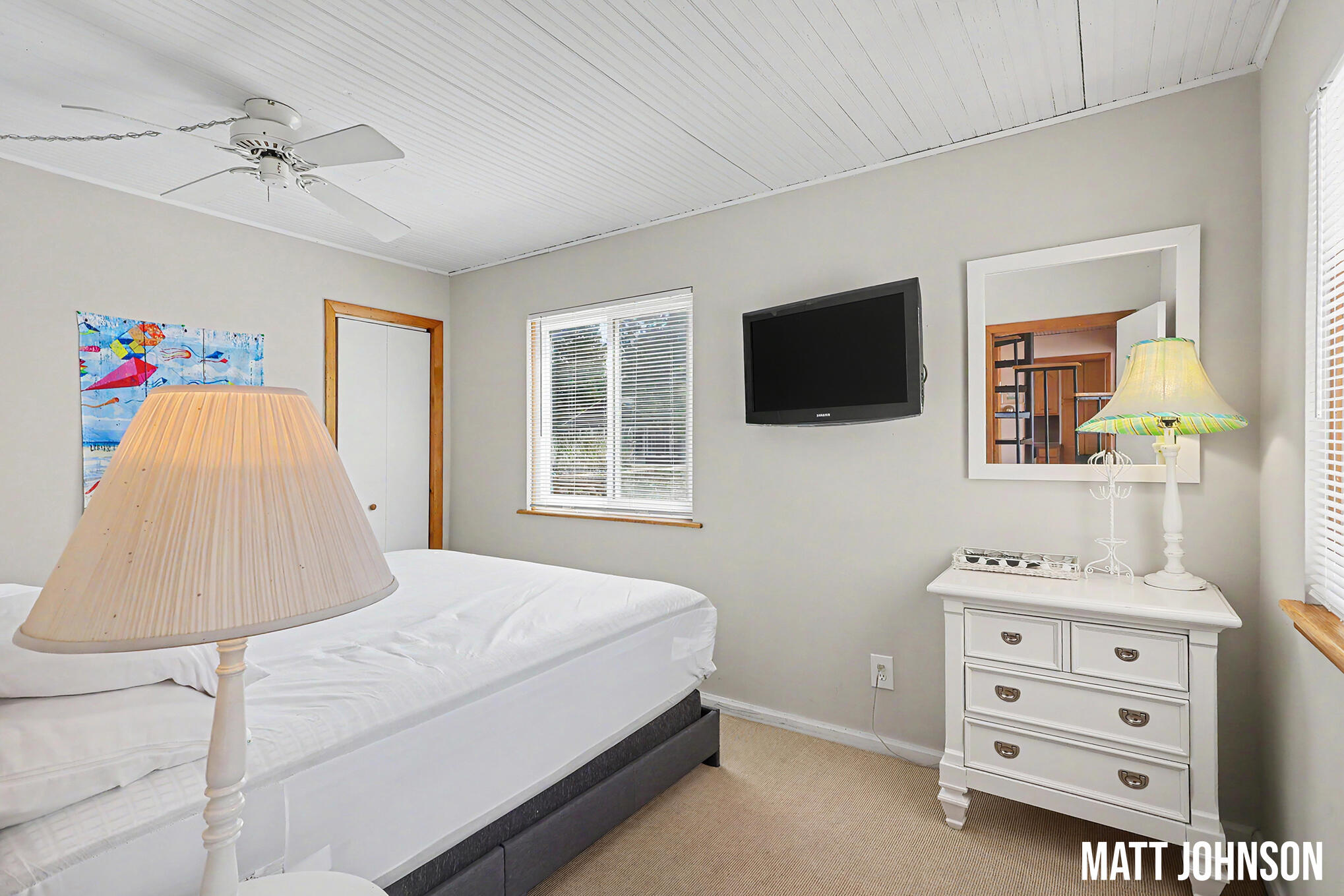 1682 Beach Street Muskegon MI 49441