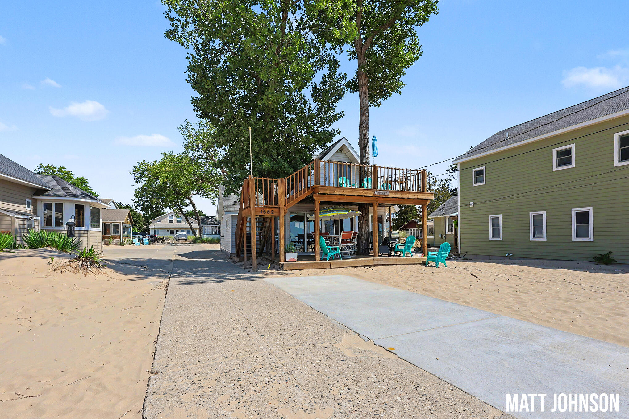 1682 Beach Street Muskegon MI 49441
