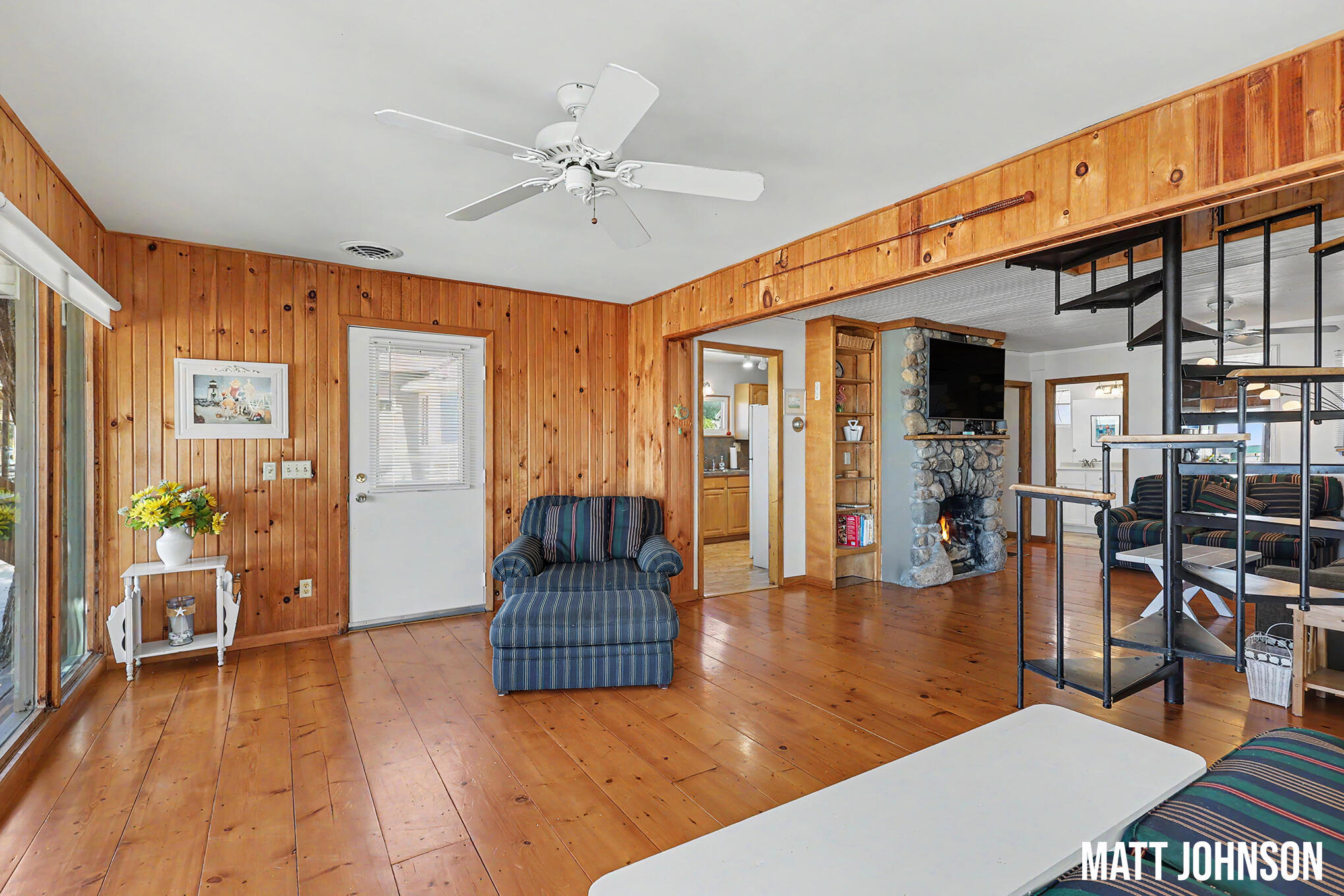 1682 Beach Street Muskegon MI 49441