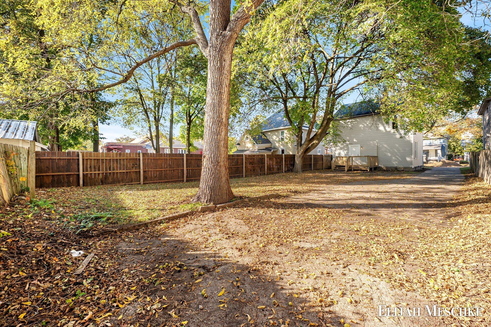 52 Banner Street SW Grand Rapids MI 49507