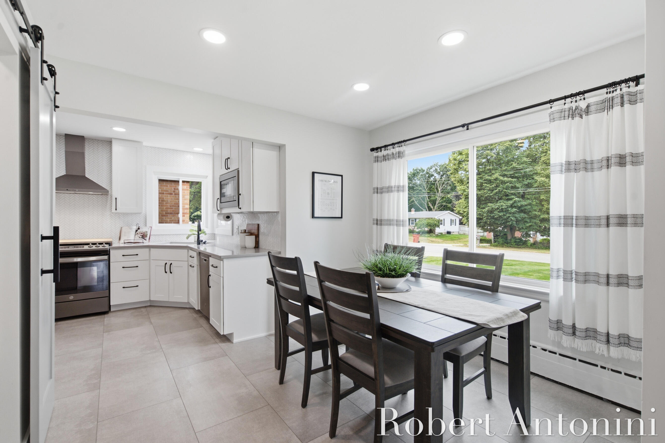 3148 Amon Avenue NE Grand Rapids MI 49525