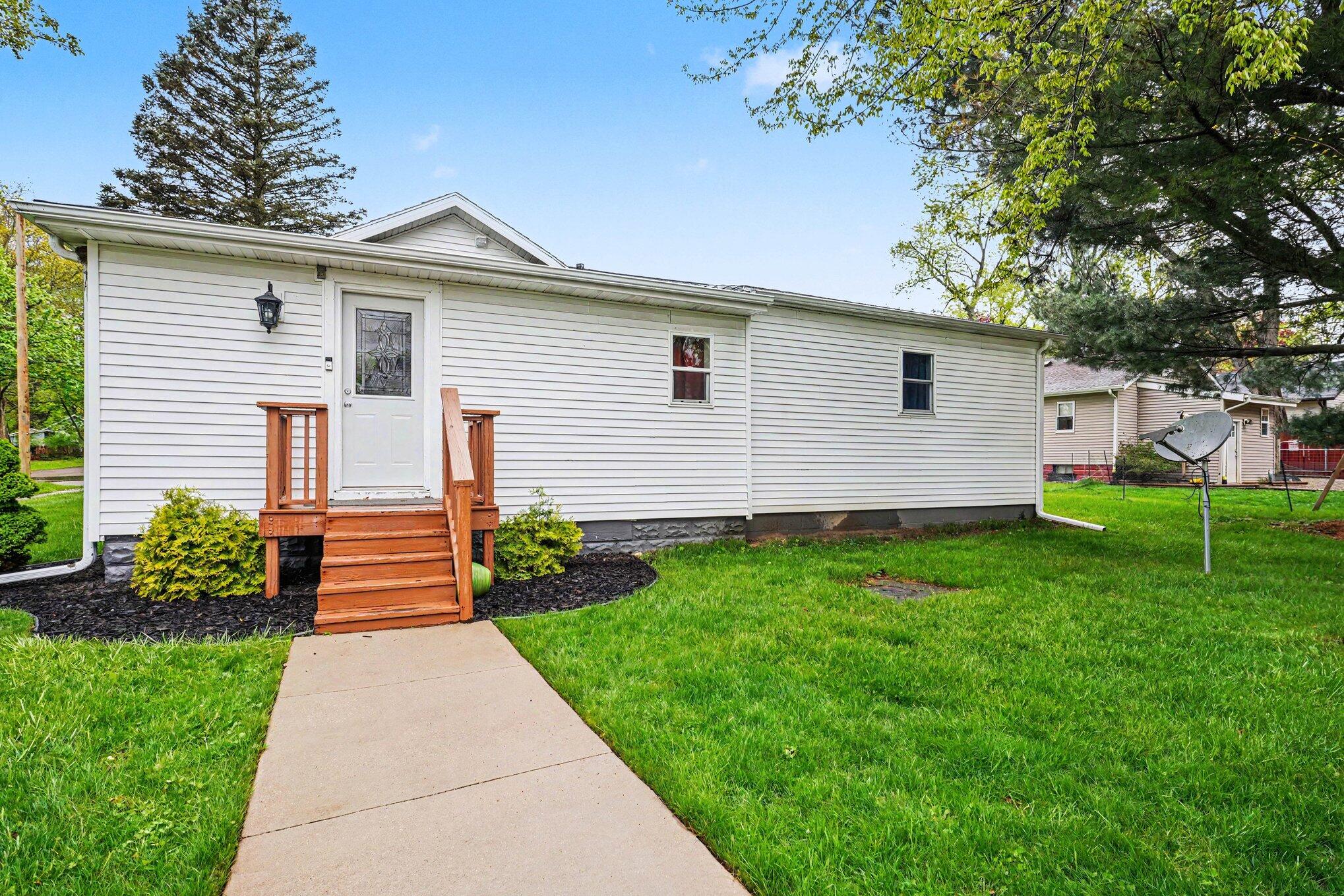 3639 Adams Street Kalamazoo MI 49008