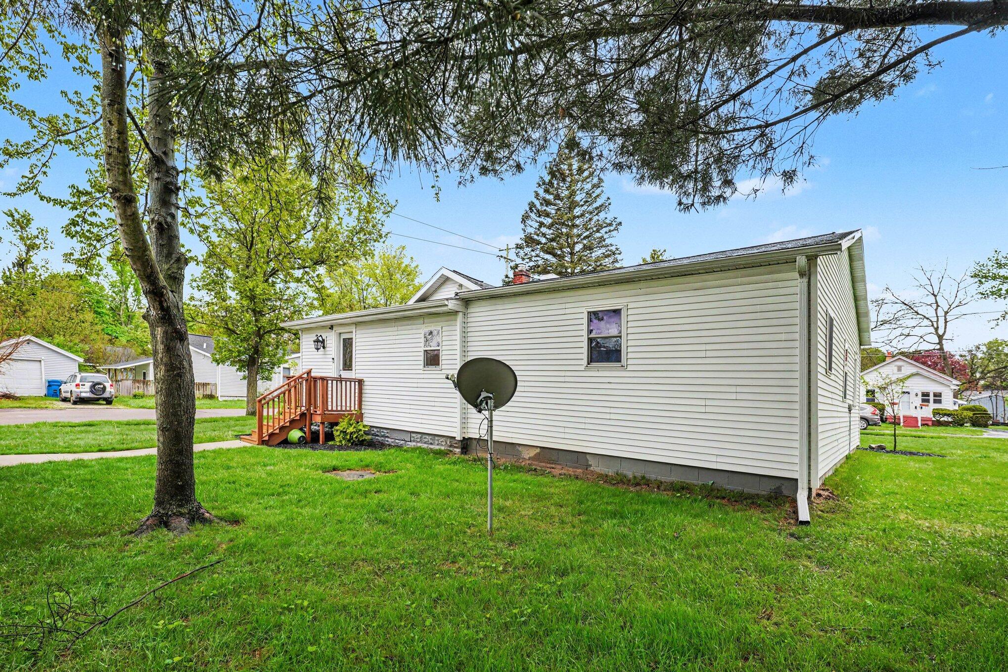 3639 Adams Street Kalamazoo MI 49008