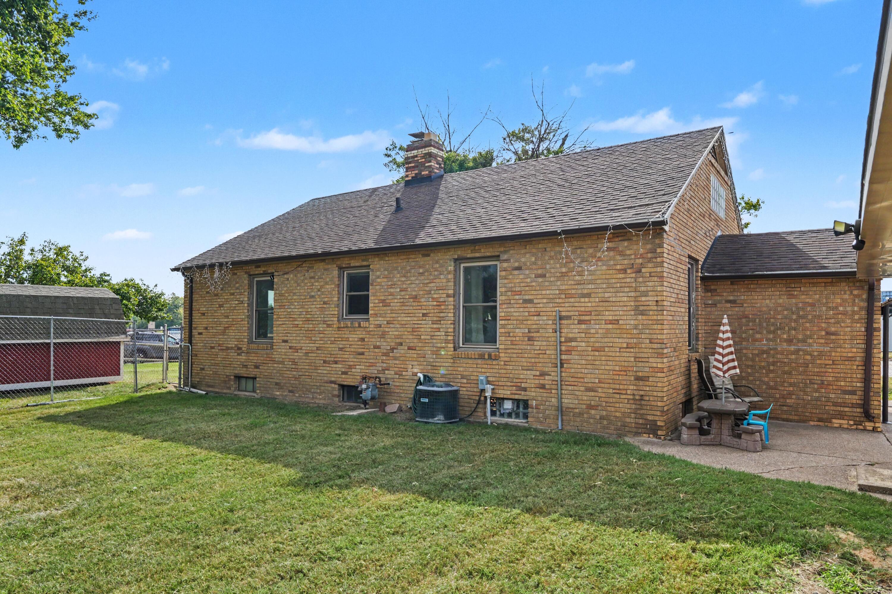 1397 M 139 Benton Harbor MI 49022