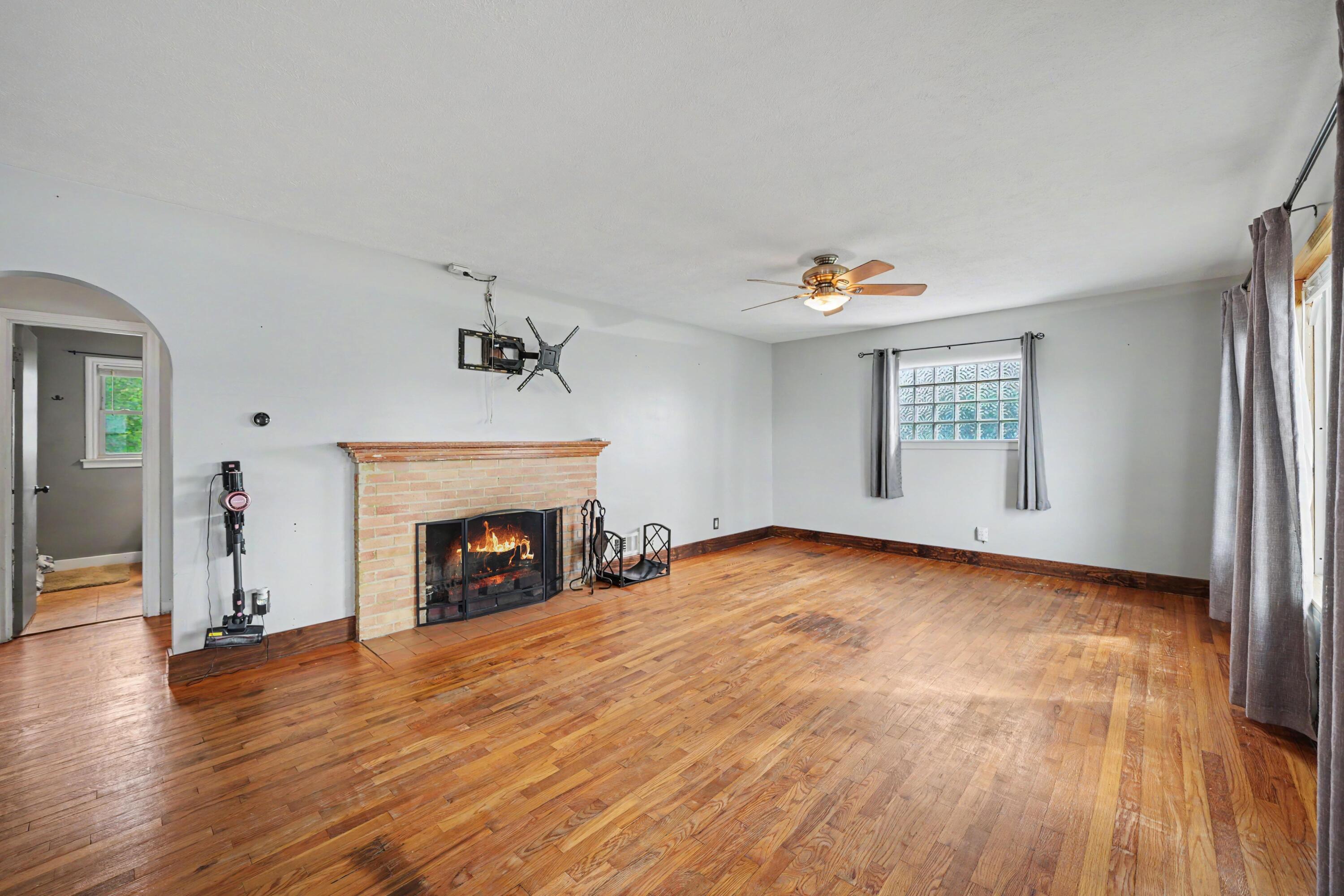 1397 M 139 Benton Harbor MI 49022