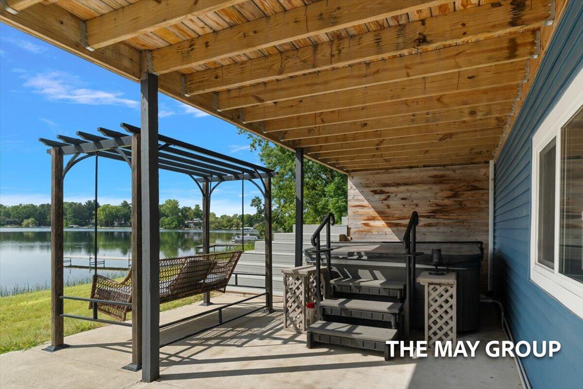 3443 Manderley Drive NE Grand Rapids MI 49525