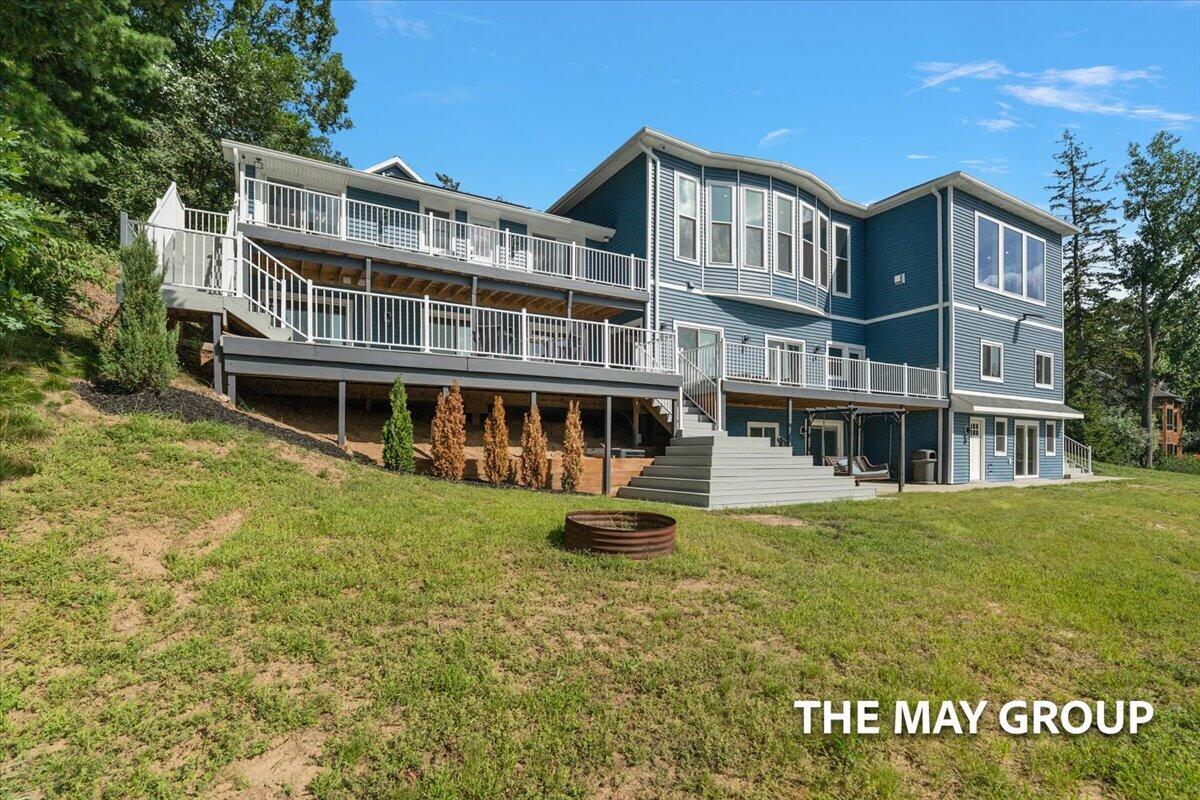 3443 Manderley Drive NE Grand Rapids MI 49525