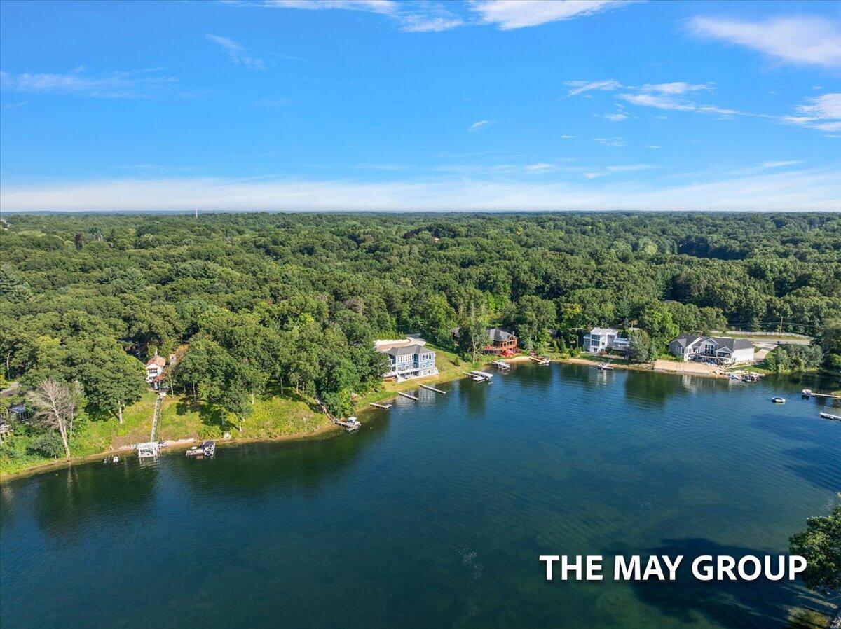 3443 Manderley Drive NE Grand Rapids MI 49525