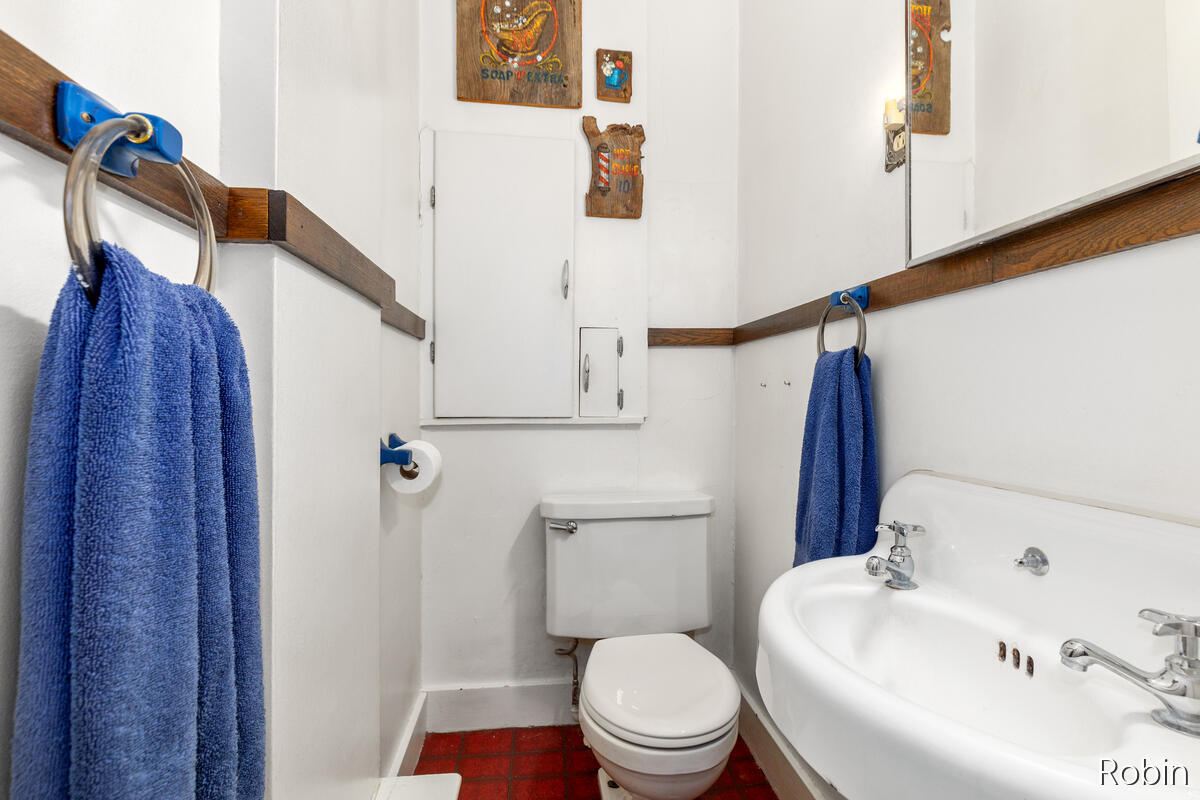1545 4th Street NW Grand Rapids MI 49504