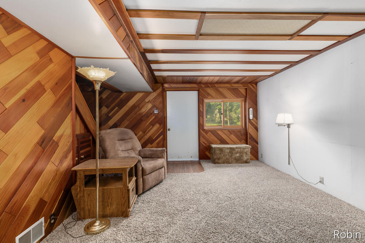 1545 4th Street NW Grand Rapids MI 49504