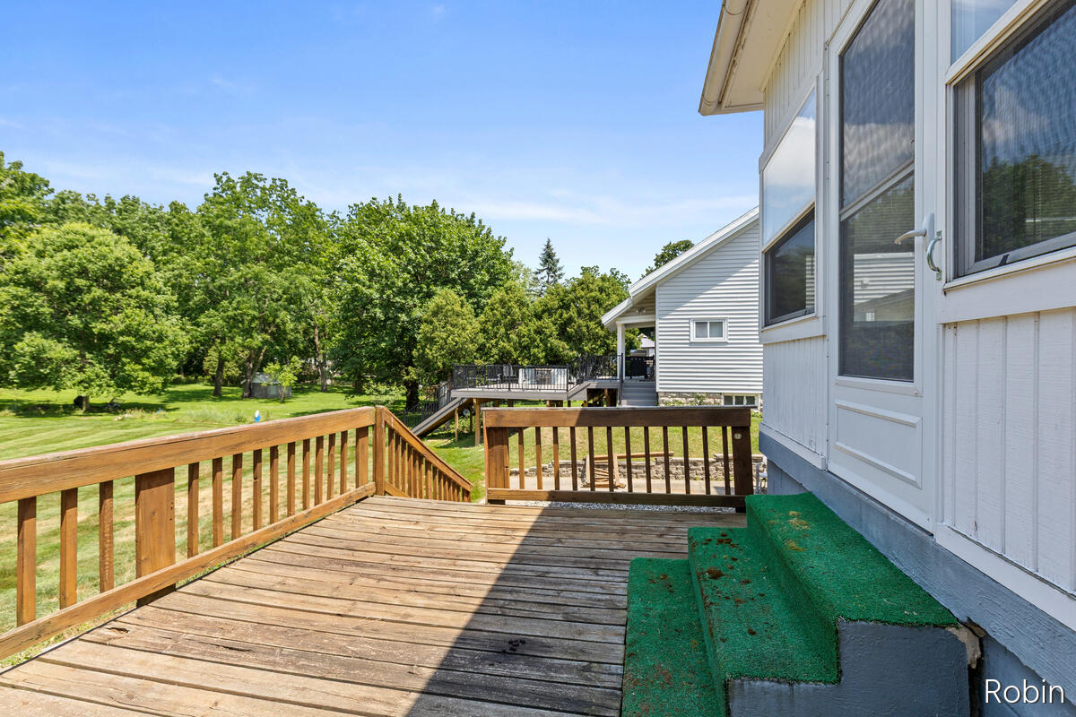 1545 4th Street NW Grand Rapids MI 49504