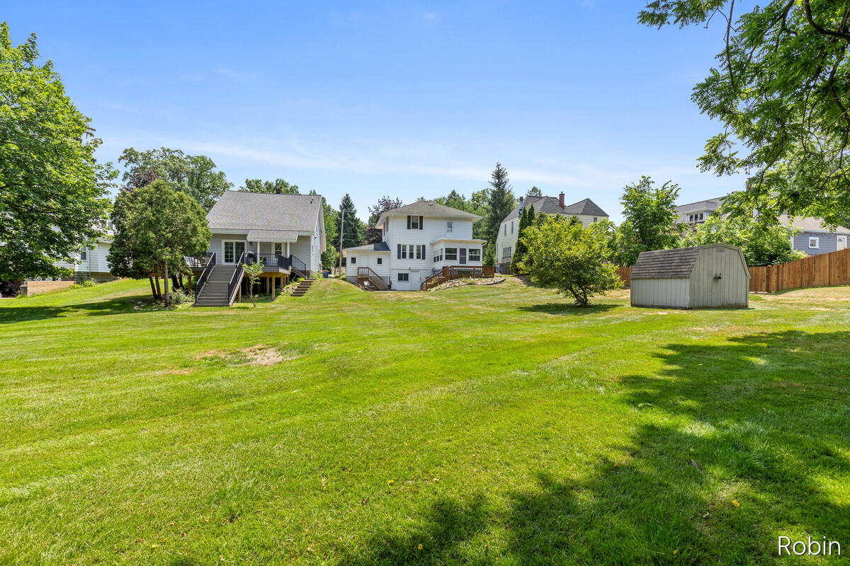 1545 4th Street NW Grand Rapids MI 49504