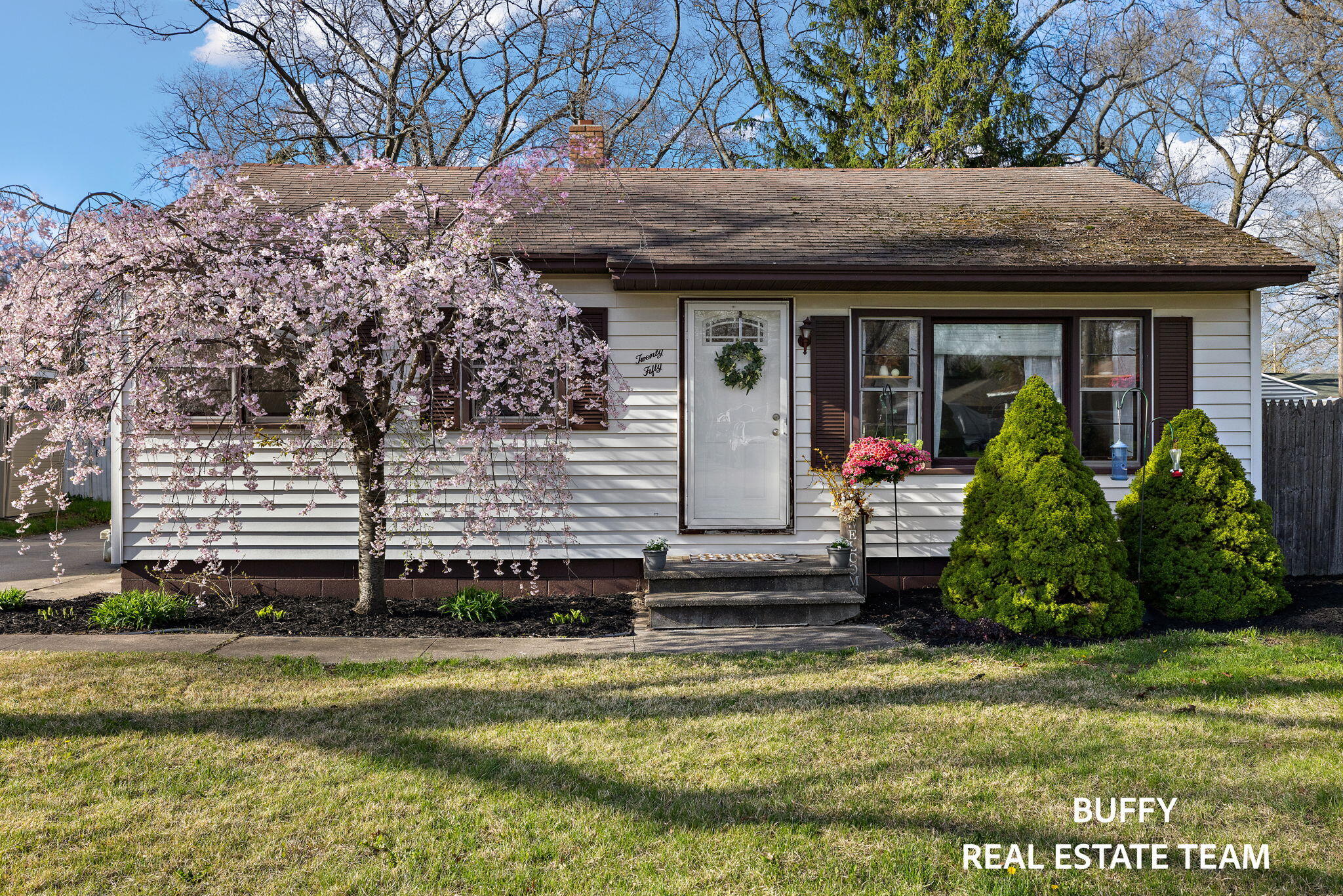 2050 Marvin Avenue Muskegon MI 49442
