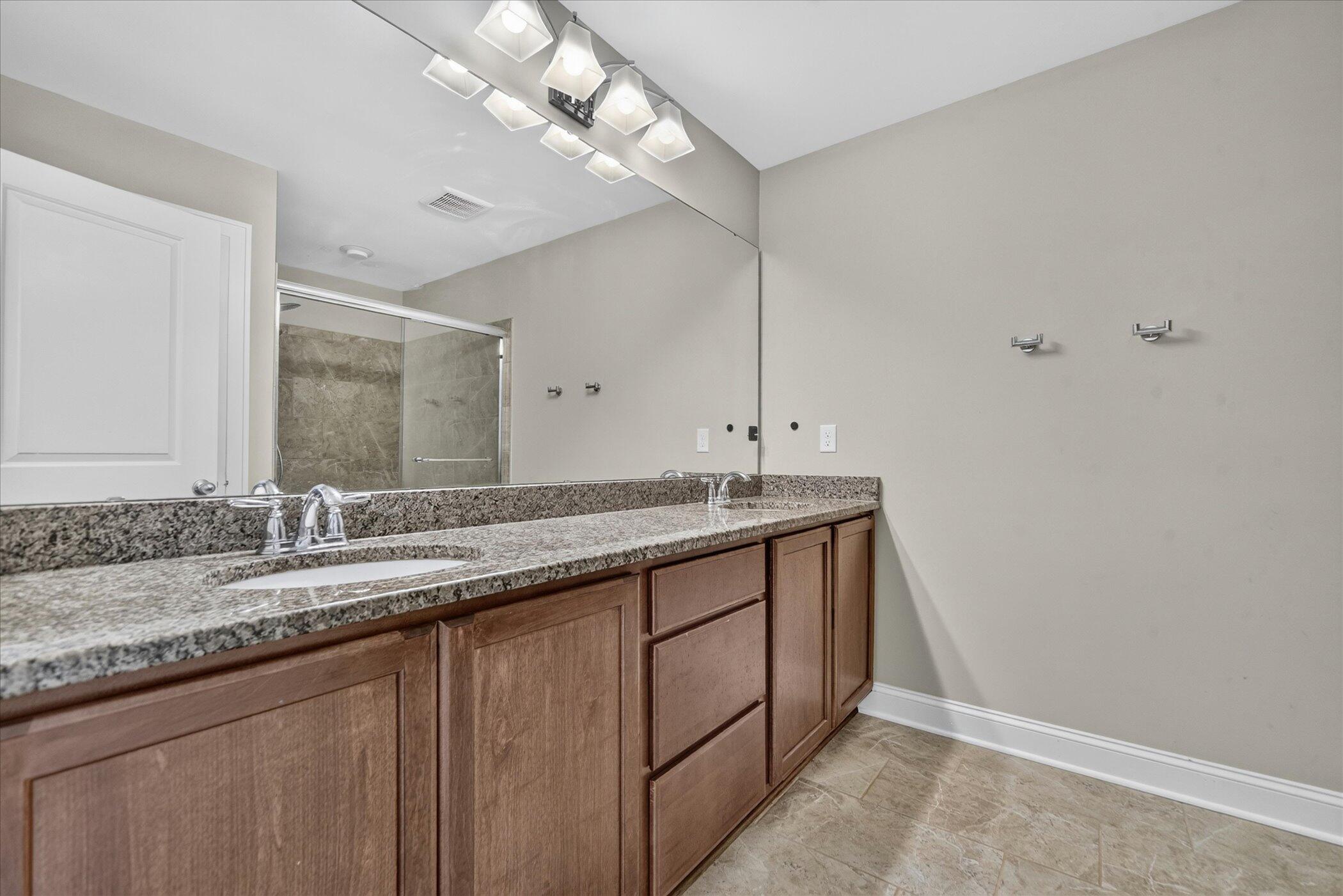 7982 Donegal Court Fenton MI 48430