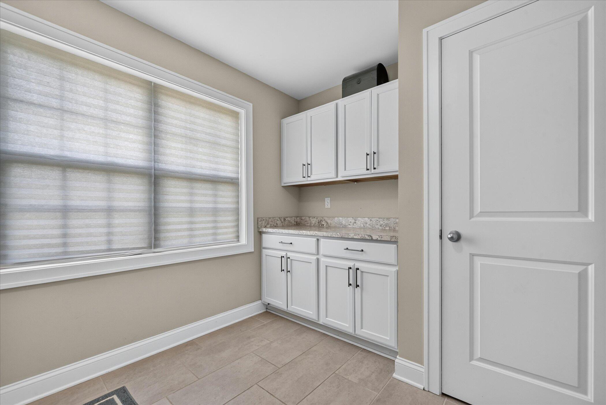 7982 Donegal Court Fenton MI 48430