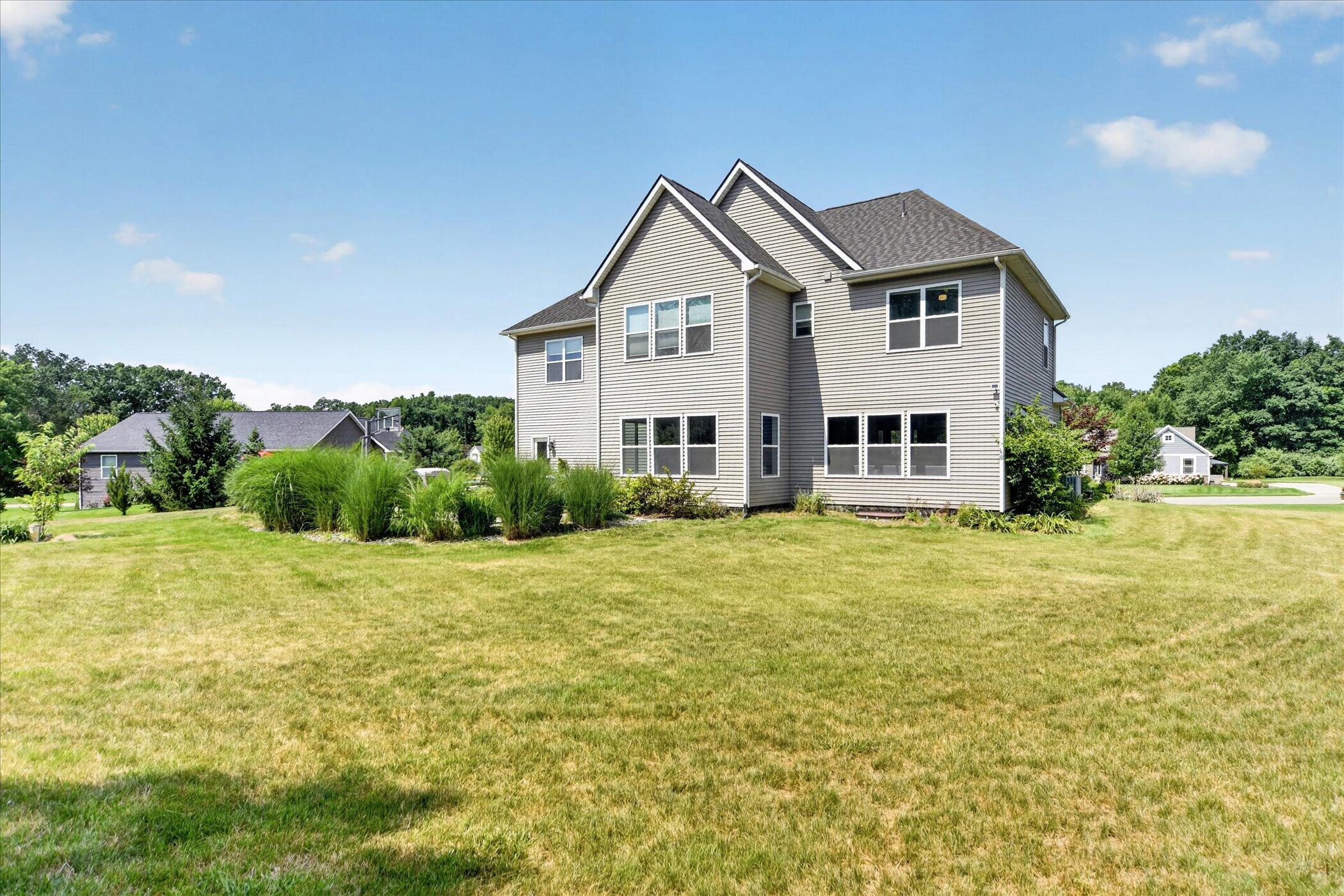 7982 Donegal Court Fenton MI 48430