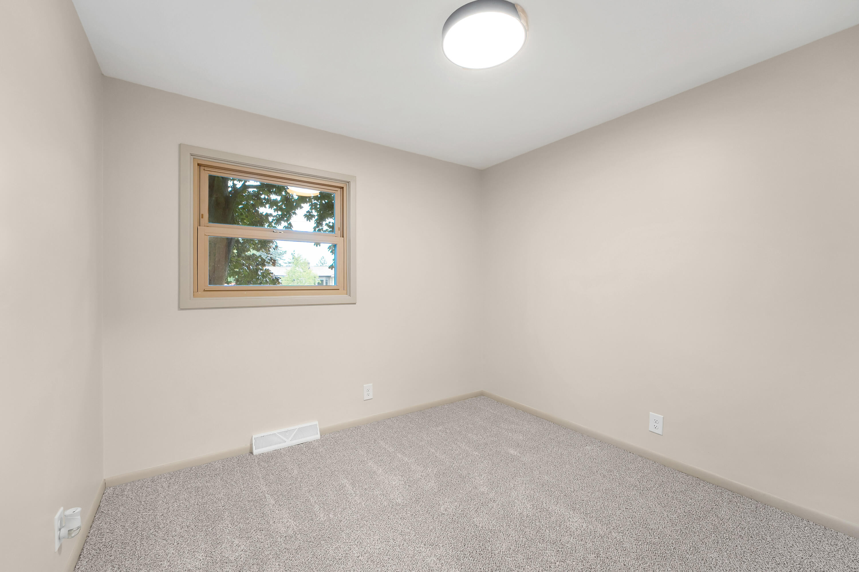 964 Needham Court NW Grand Rapids MI 49544