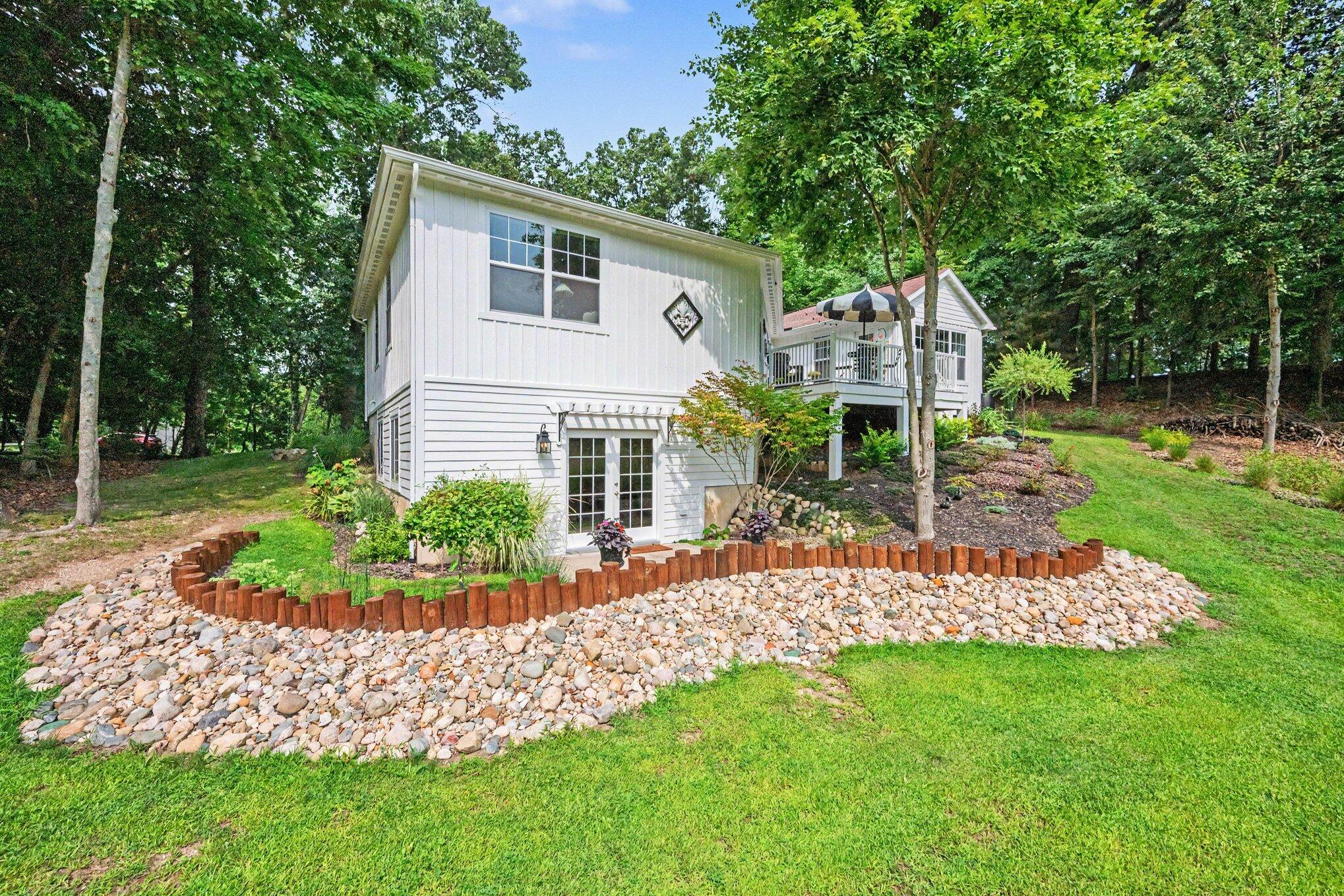 368 Summerset Drive Kalamazoo MI 49009
