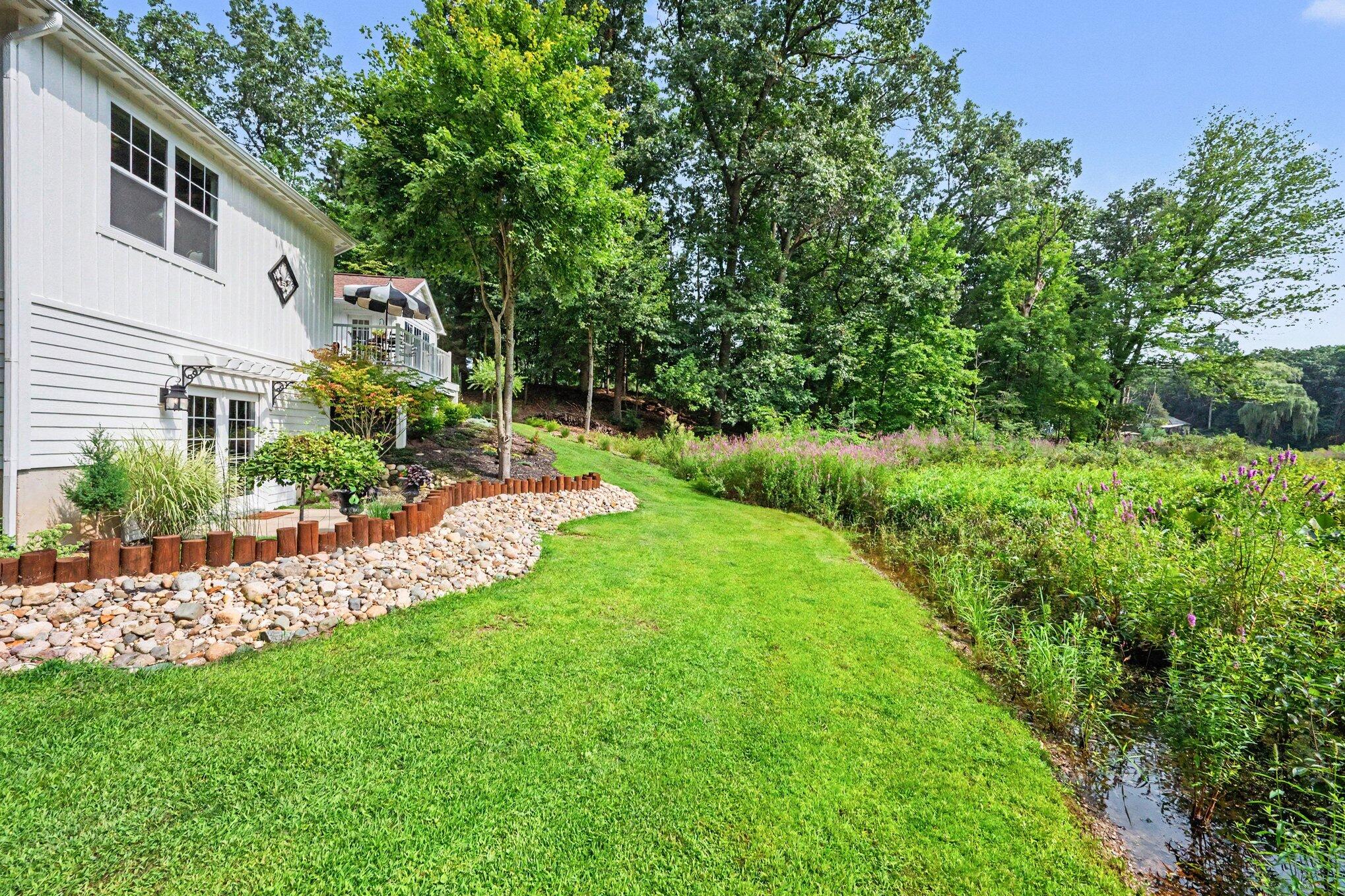 368 Summerset Drive Kalamazoo MI 49009