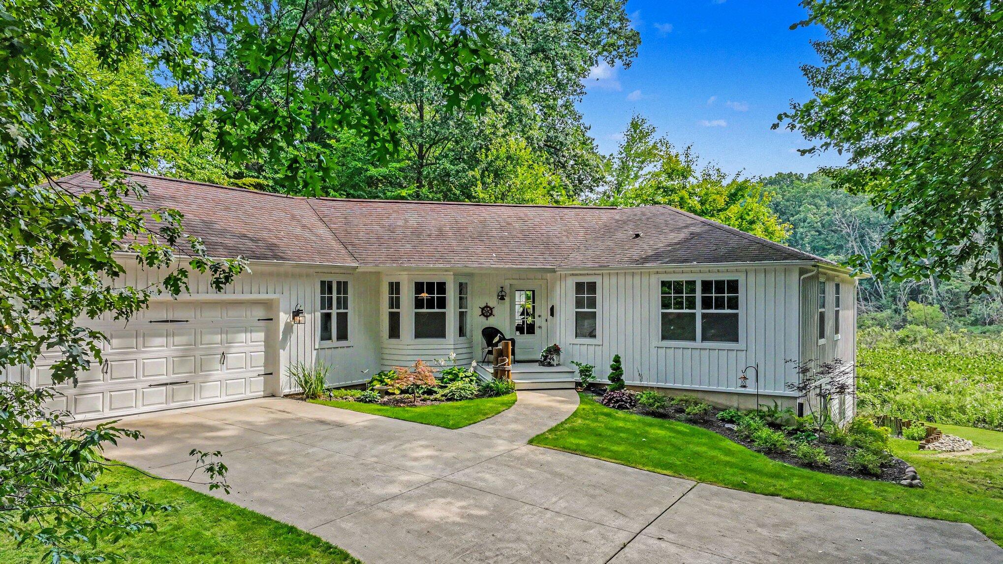 368 Summerset Drive Kalamazoo MI 49009