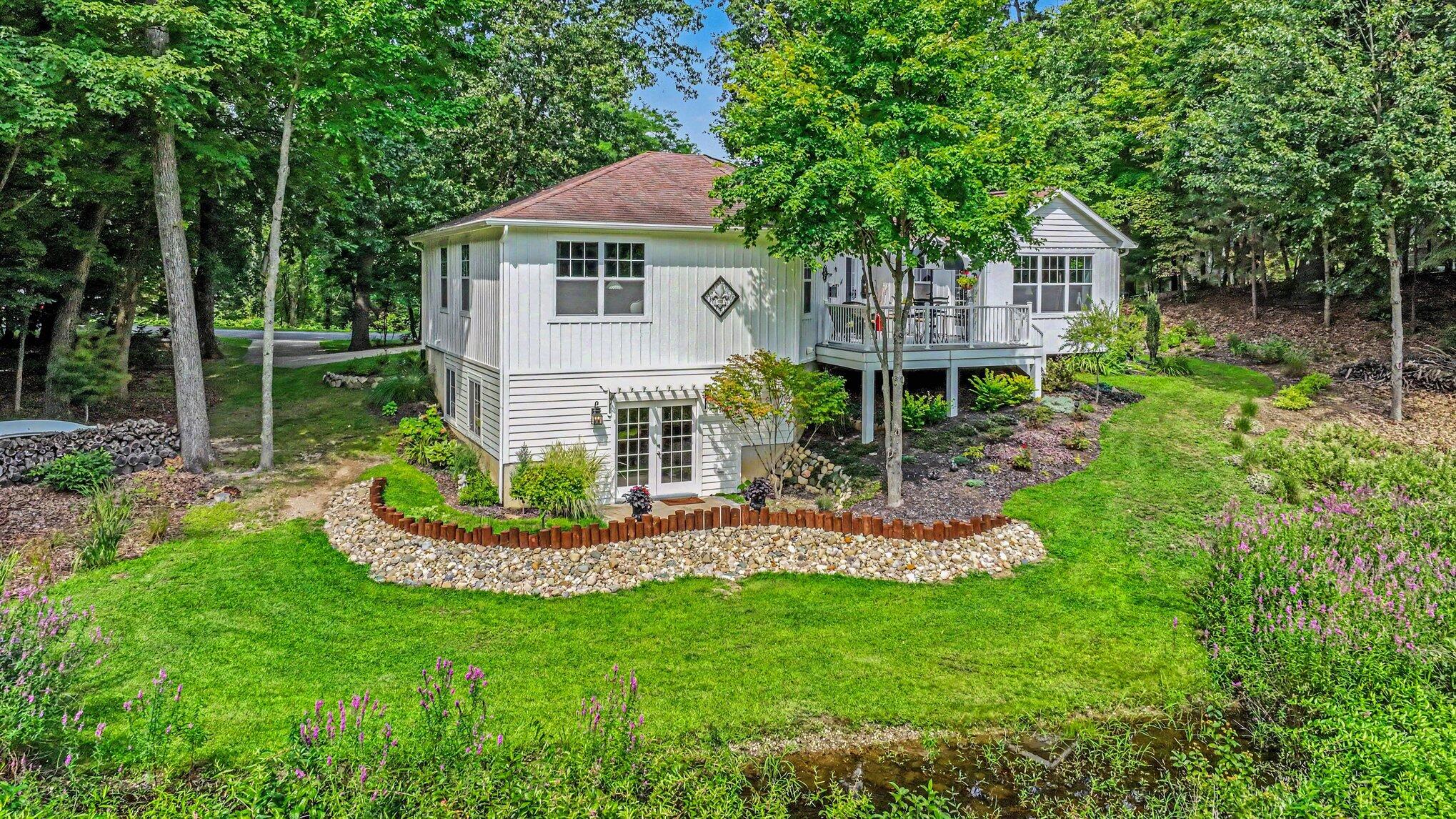 368 Summerset Drive Kalamazoo MI 49009