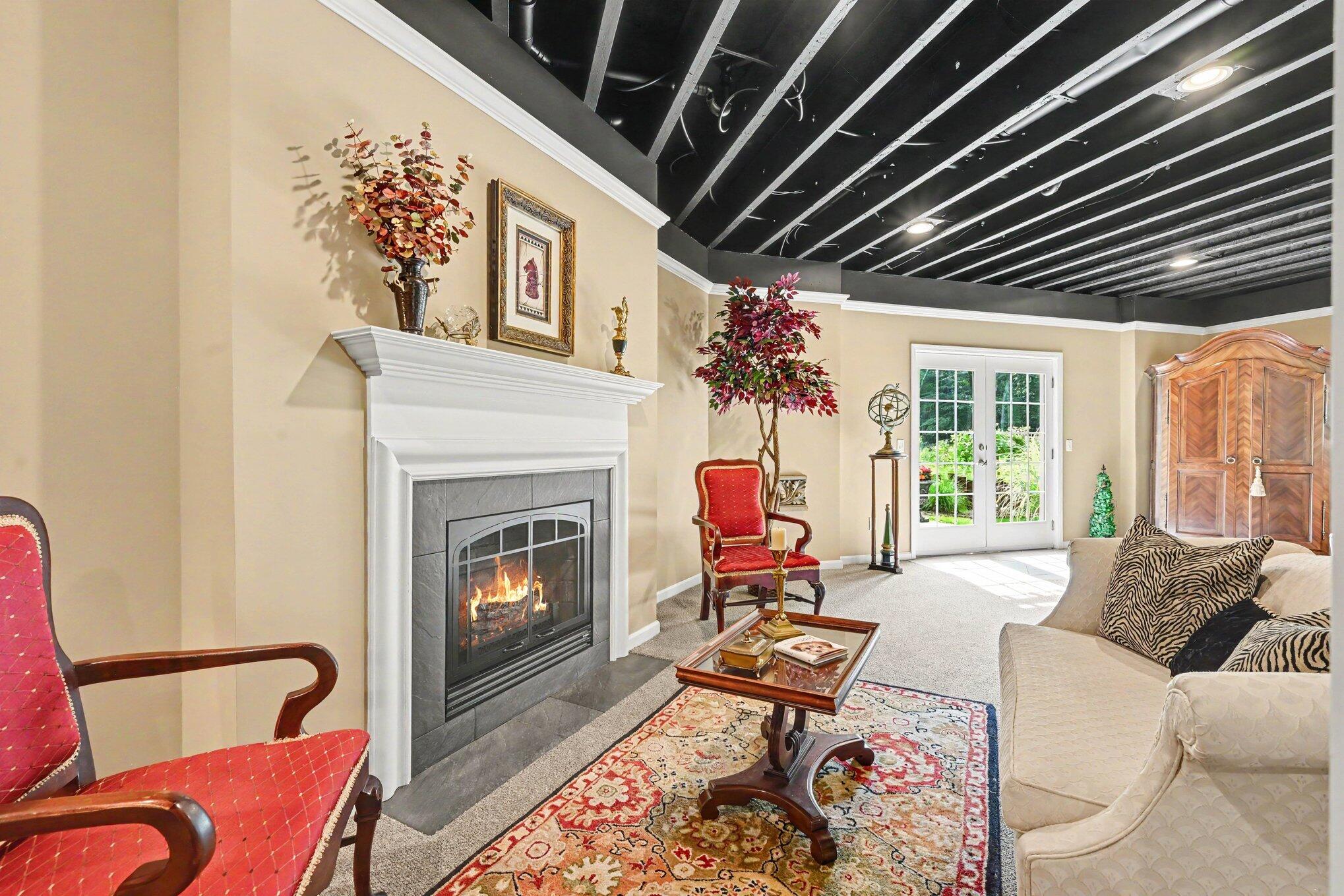 368 Summerset Drive Kalamazoo MI 49009
