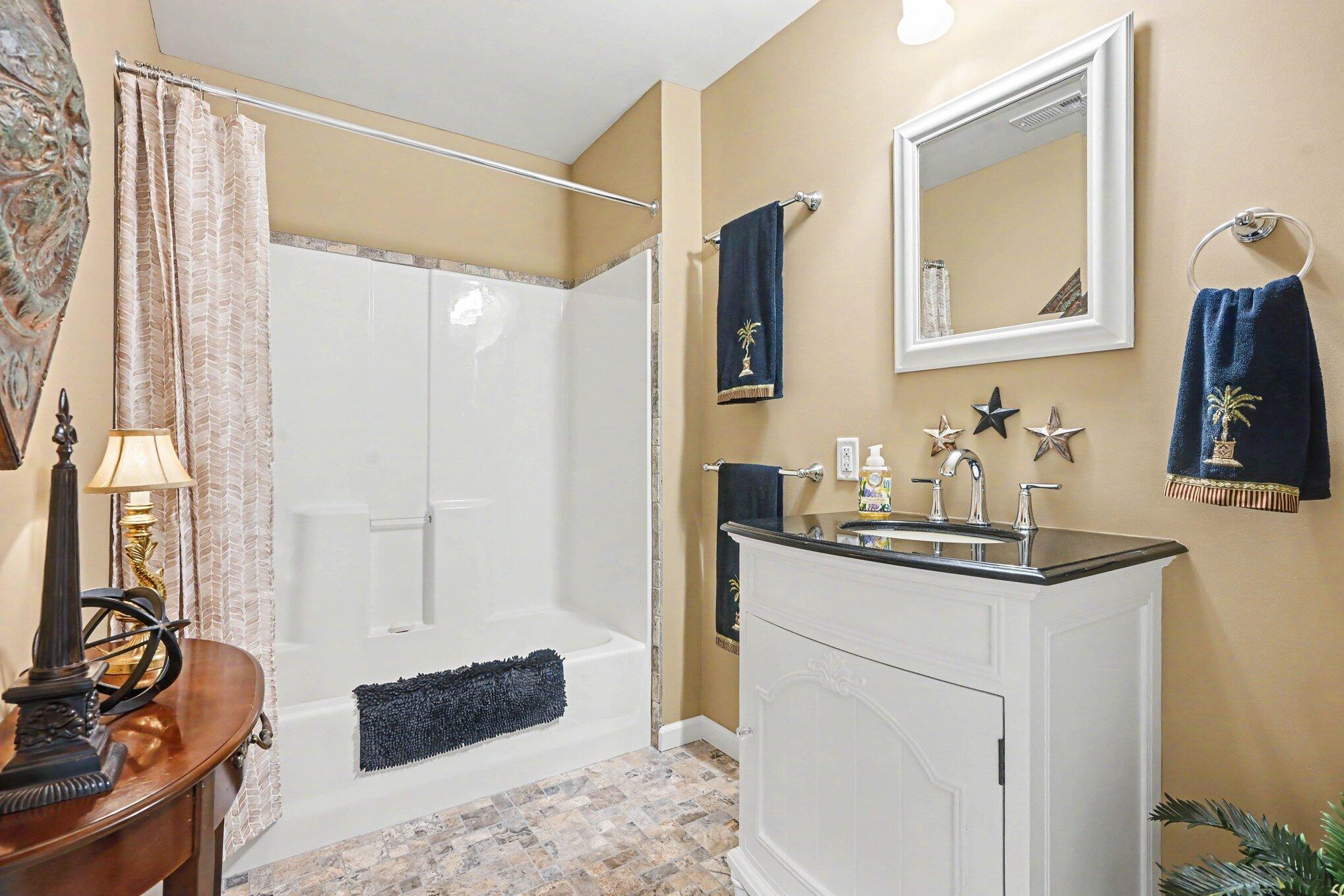 368 Summerset Drive Kalamazoo MI 49009