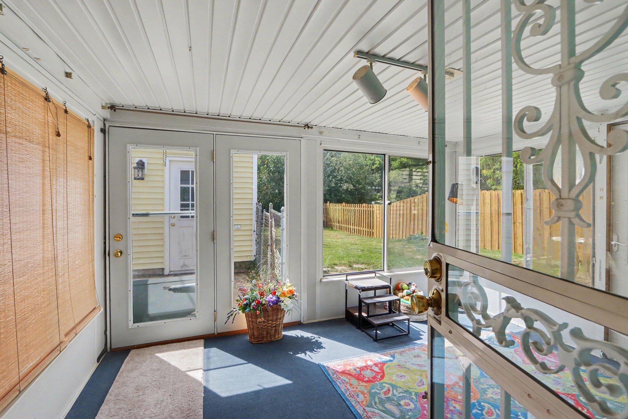 2313 Waverly Street Kalamazoo MI 49006