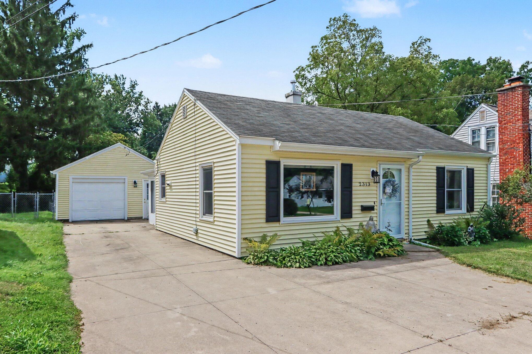 2313 Waverly Street Kalamazoo MI 49006