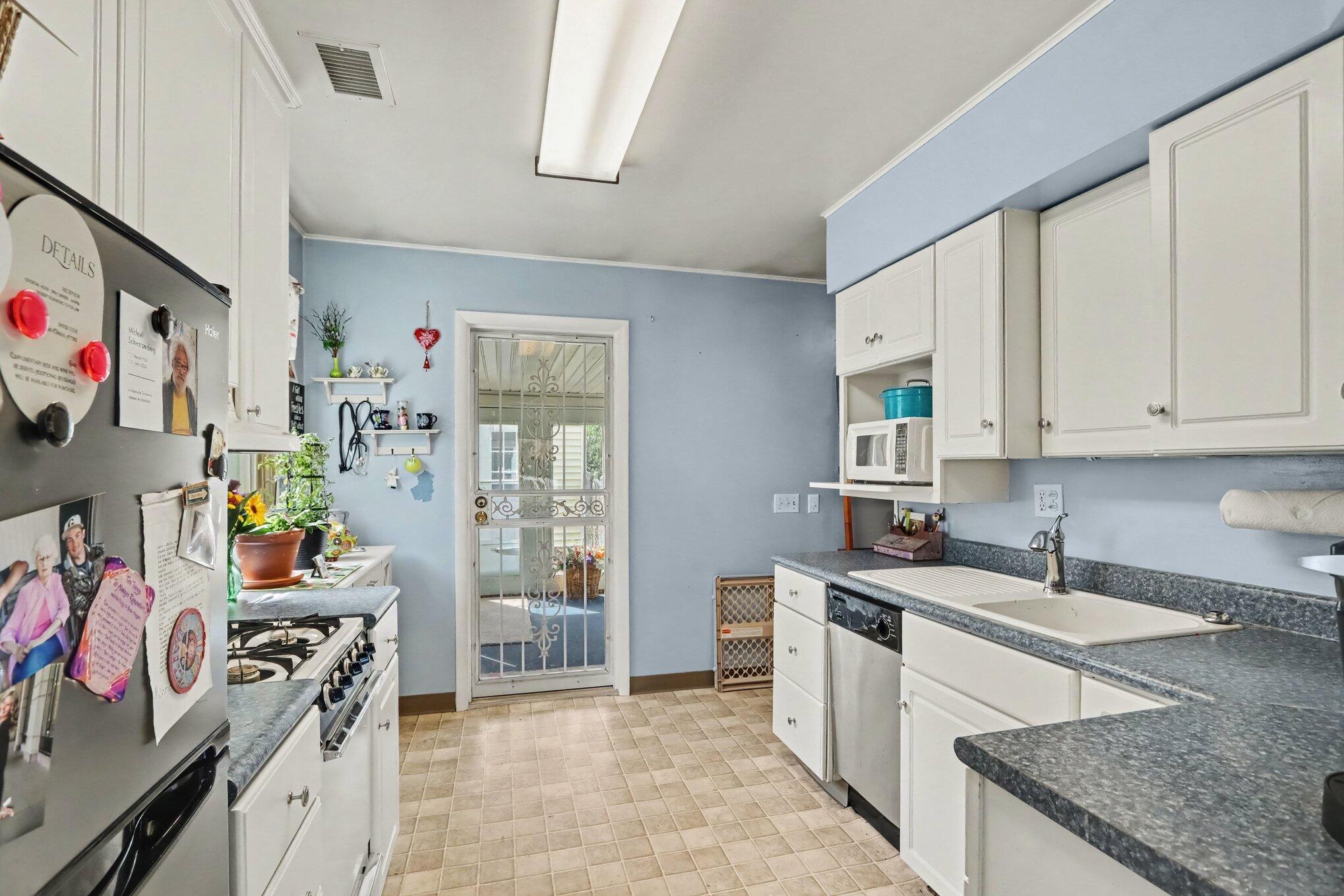 2313 Waverly Street Kalamazoo MI 49006