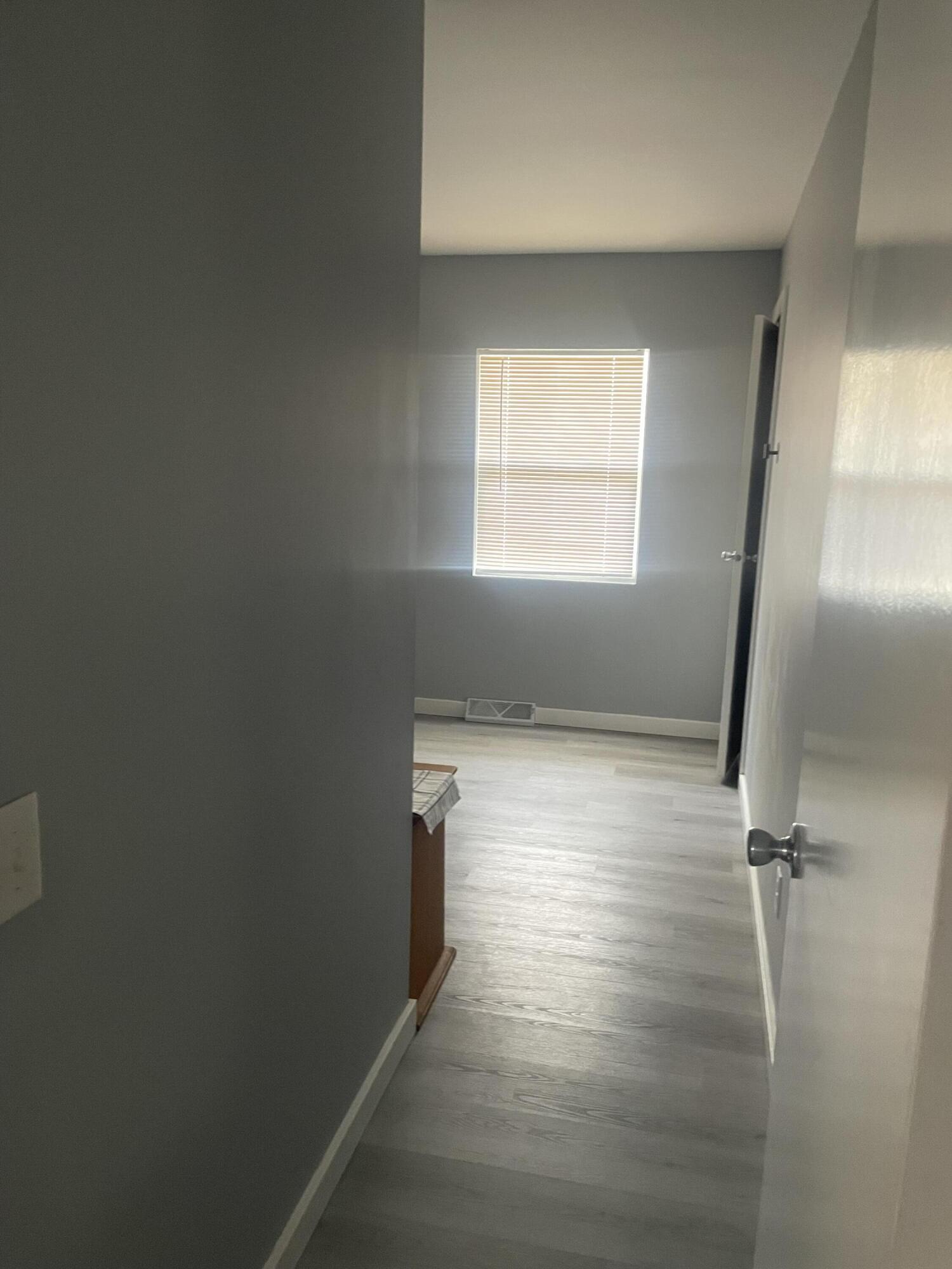 2449 Marquette Avenue Muskegon MI 49442