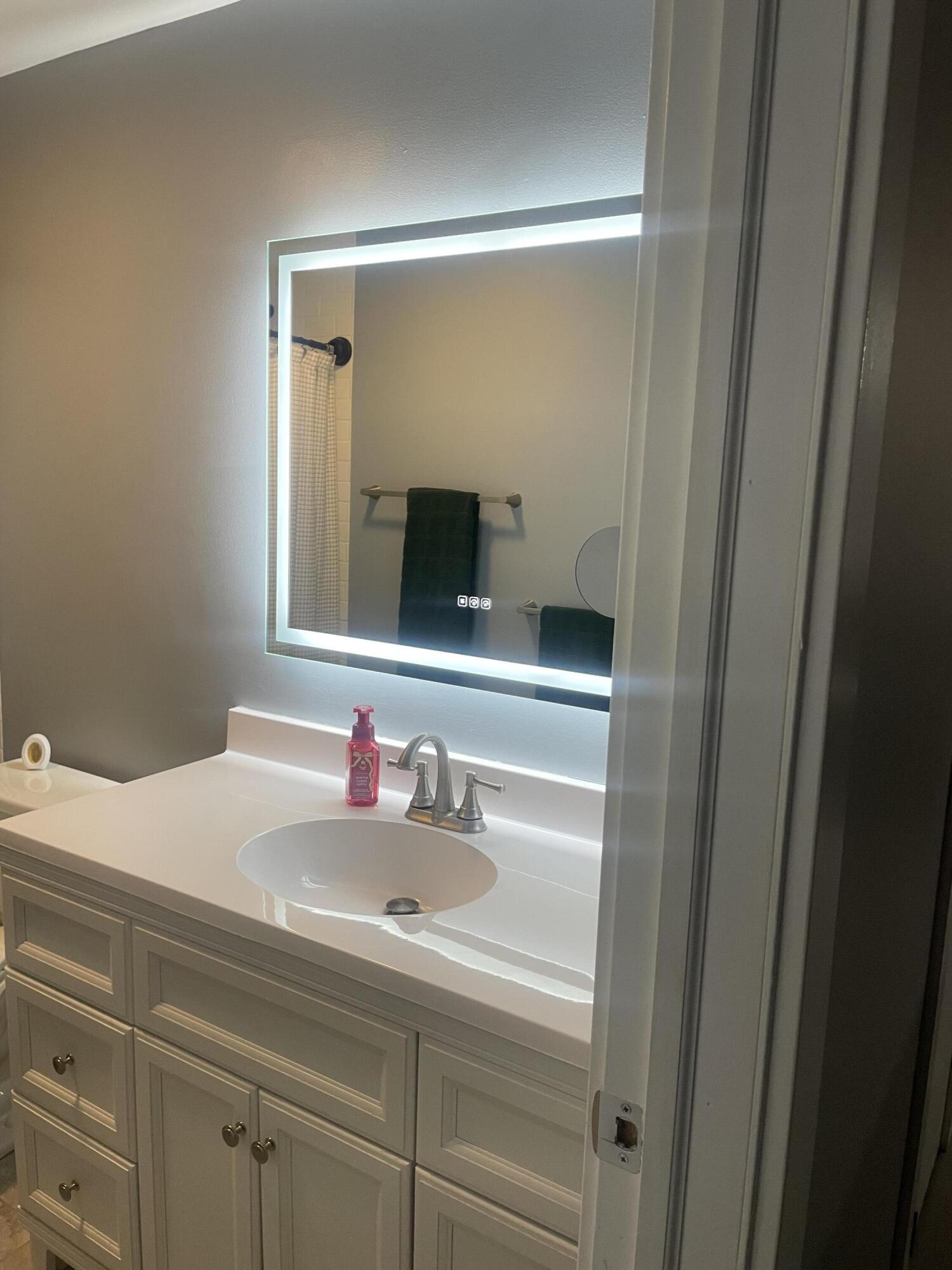 2449 Marquette Avenue Muskegon MI 49442