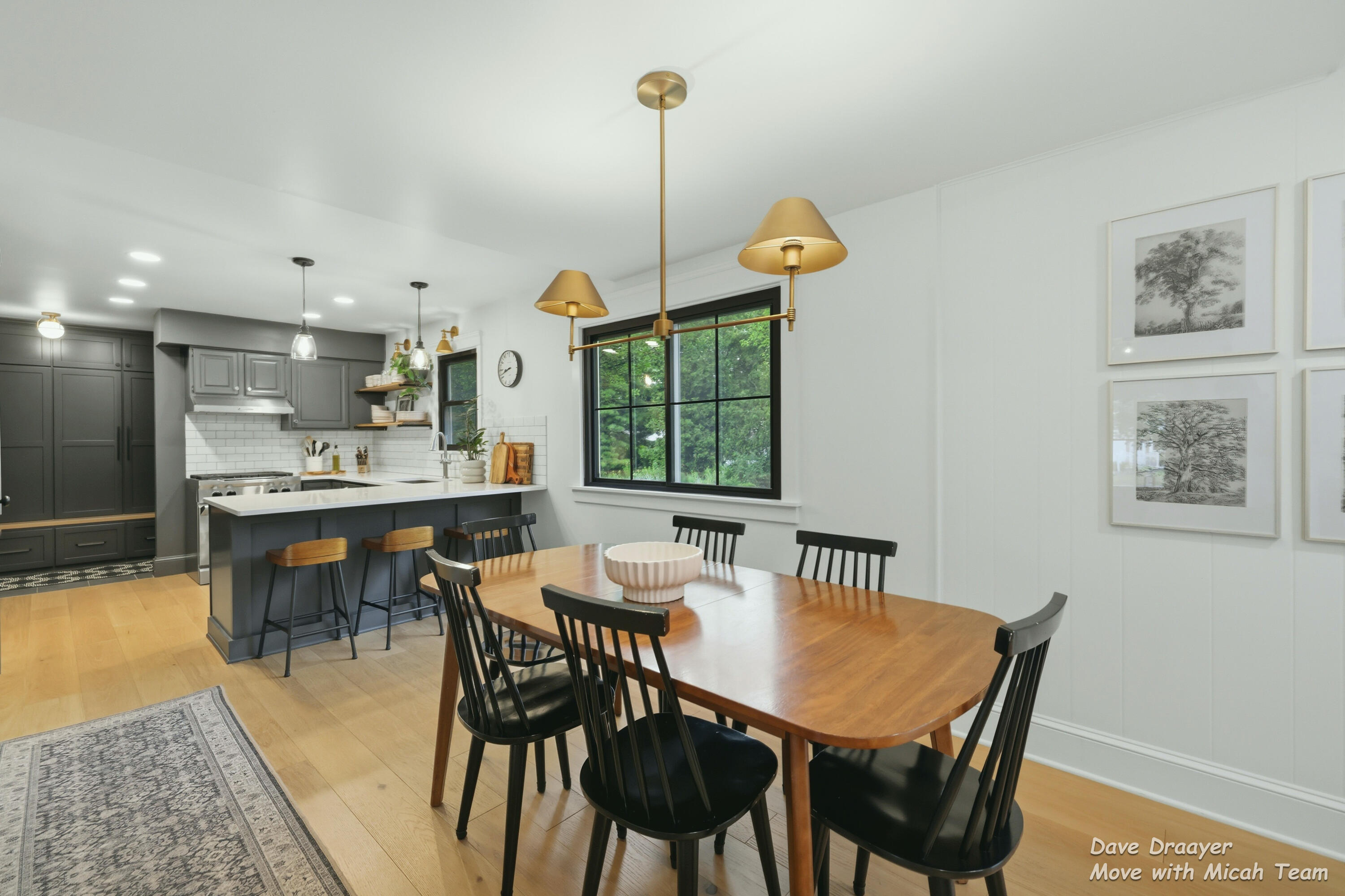 1910 Ridgemoor Drive SE Grand Rapids MI 49506