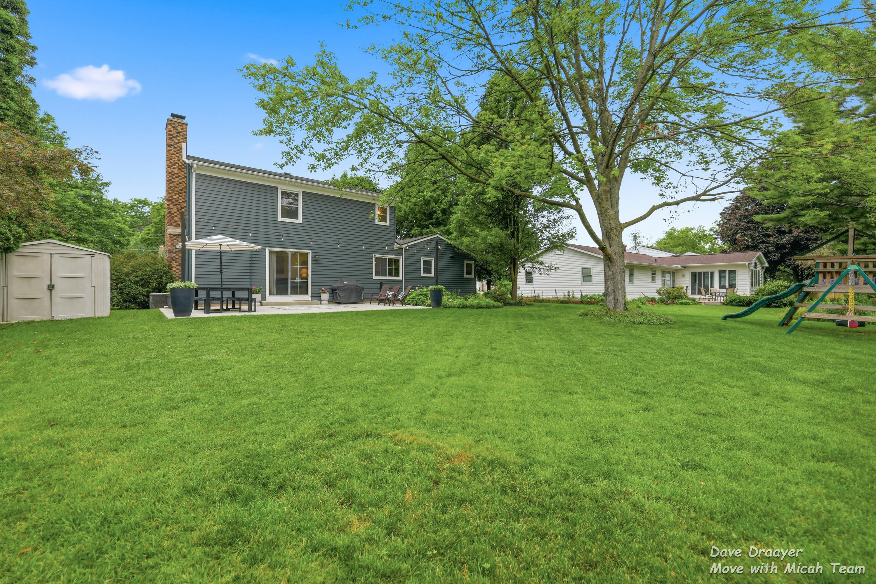 1910 Ridgemoor Drive SE Grand Rapids MI 49506