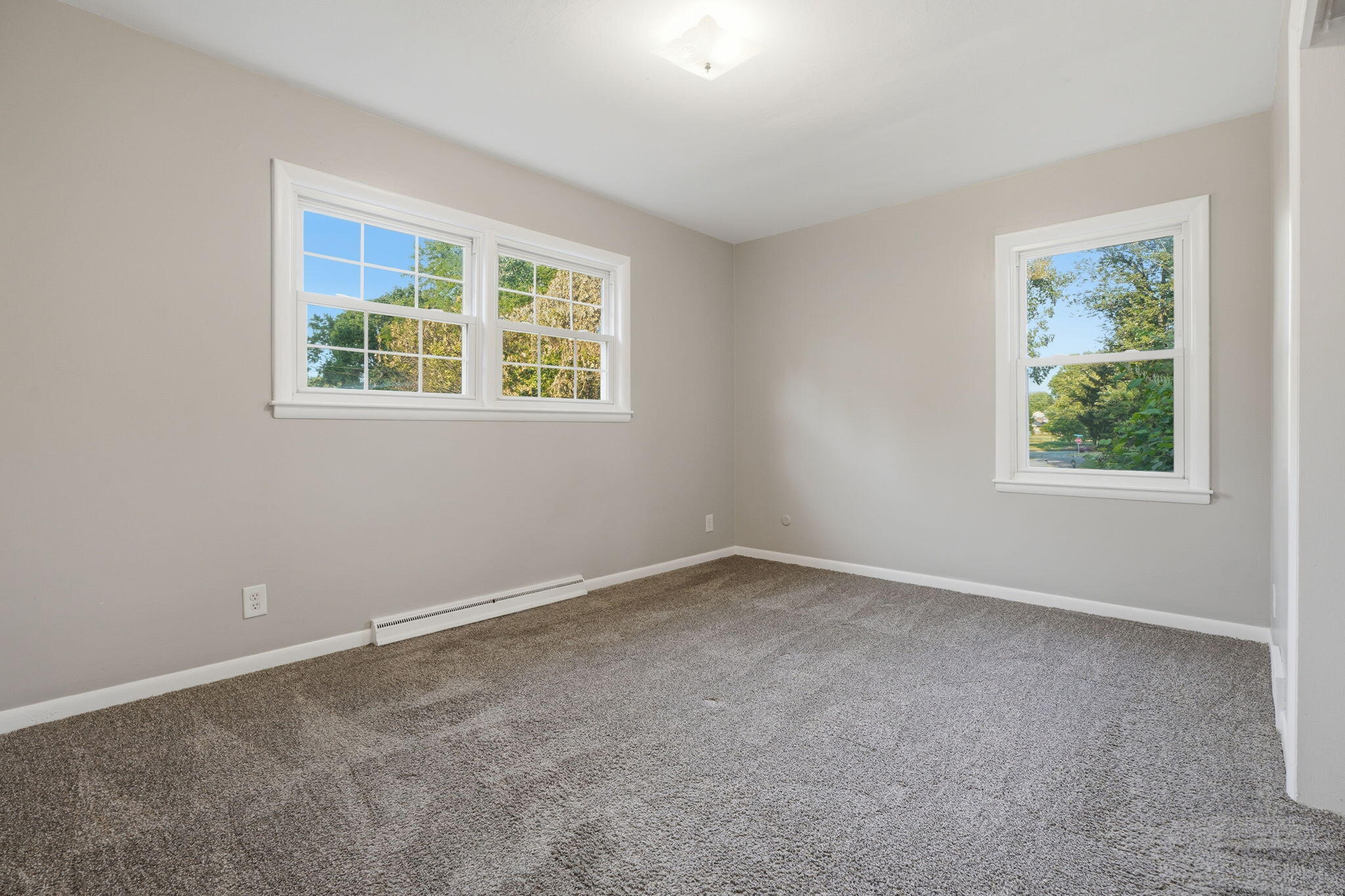 3501 Newcastle Drive SE Grand Rapids MI 49508