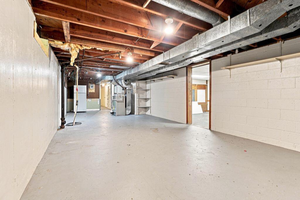 3501 Newcastle Drive SE Grand Rapids MI 49508