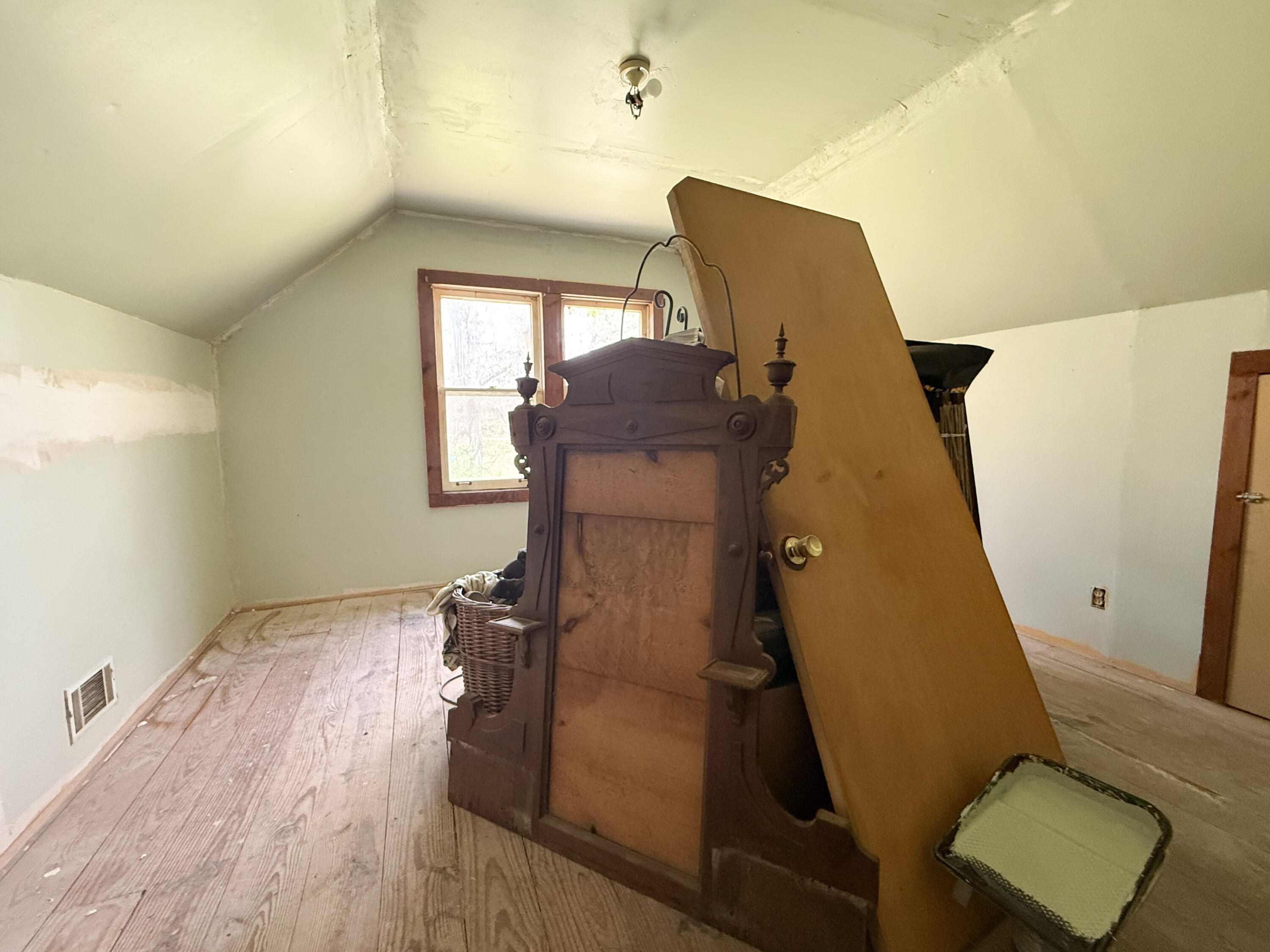 56896 Sunnyside Avenue Cassopolis MI 49031