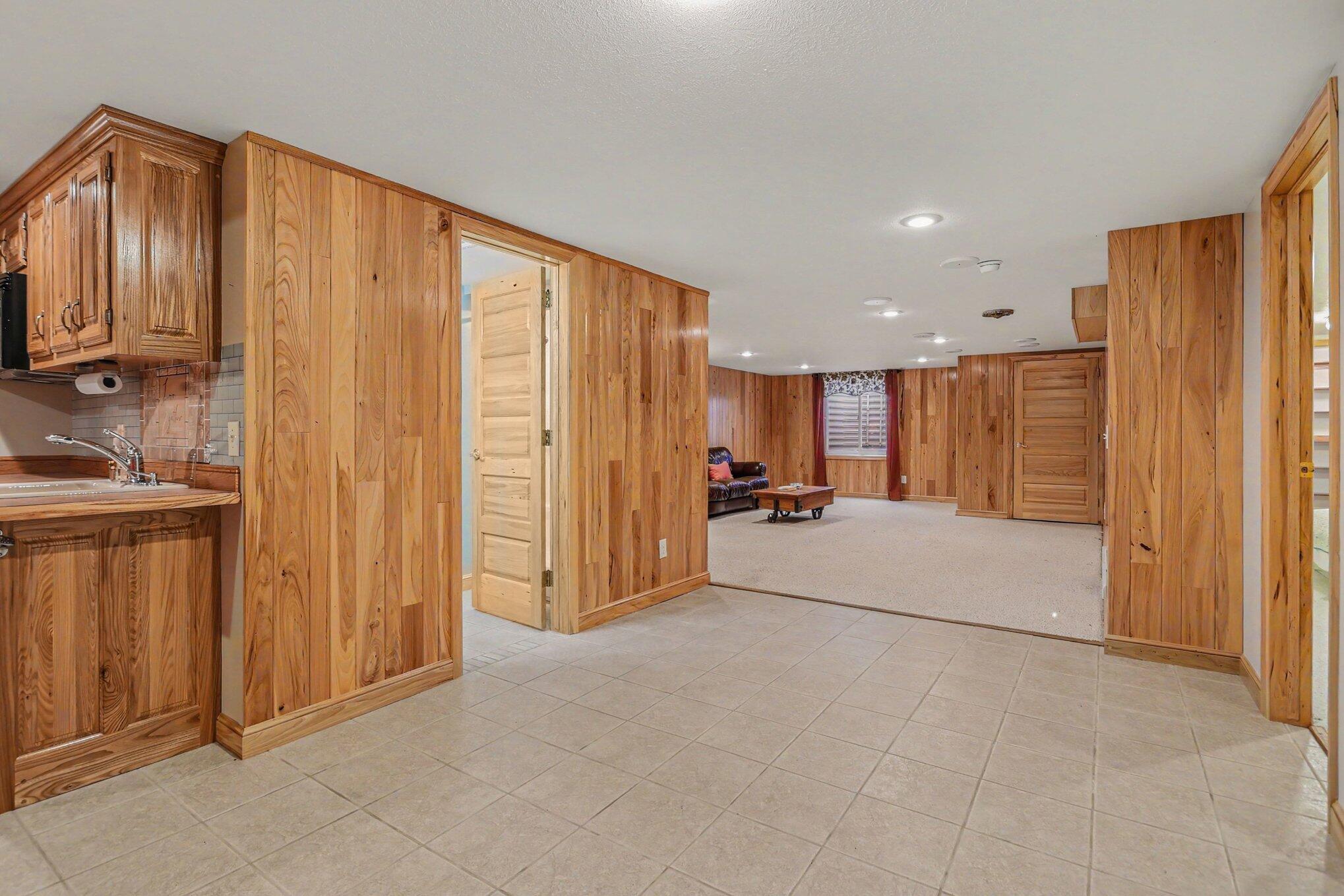 29390 Saddlebred Lane Dowagiac MI 49047