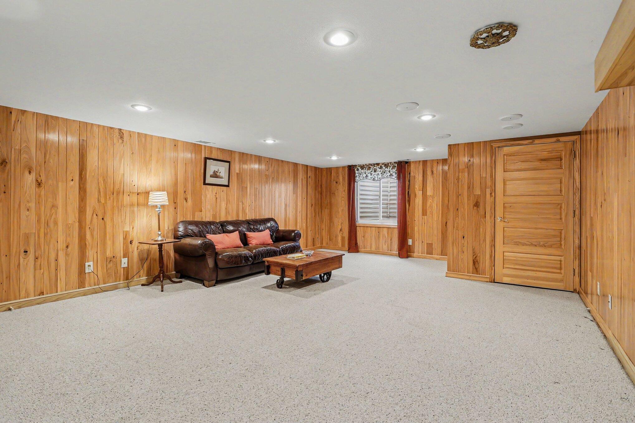 29390 Saddlebred Lane Dowagiac MI 49047