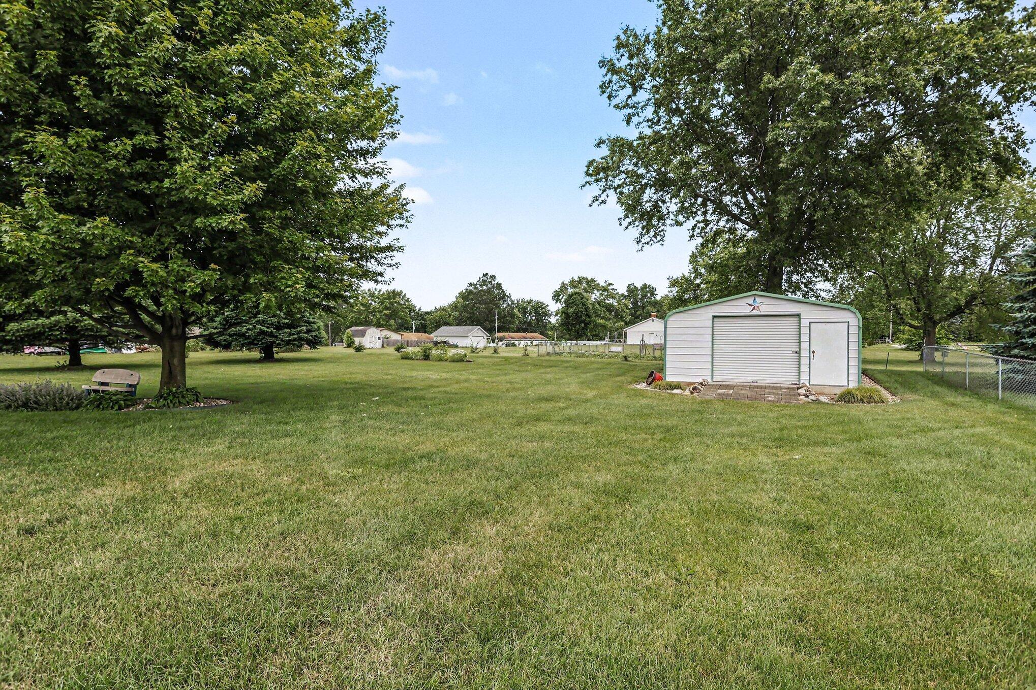 29390 Saddlebred Lane Dowagiac MI 49047