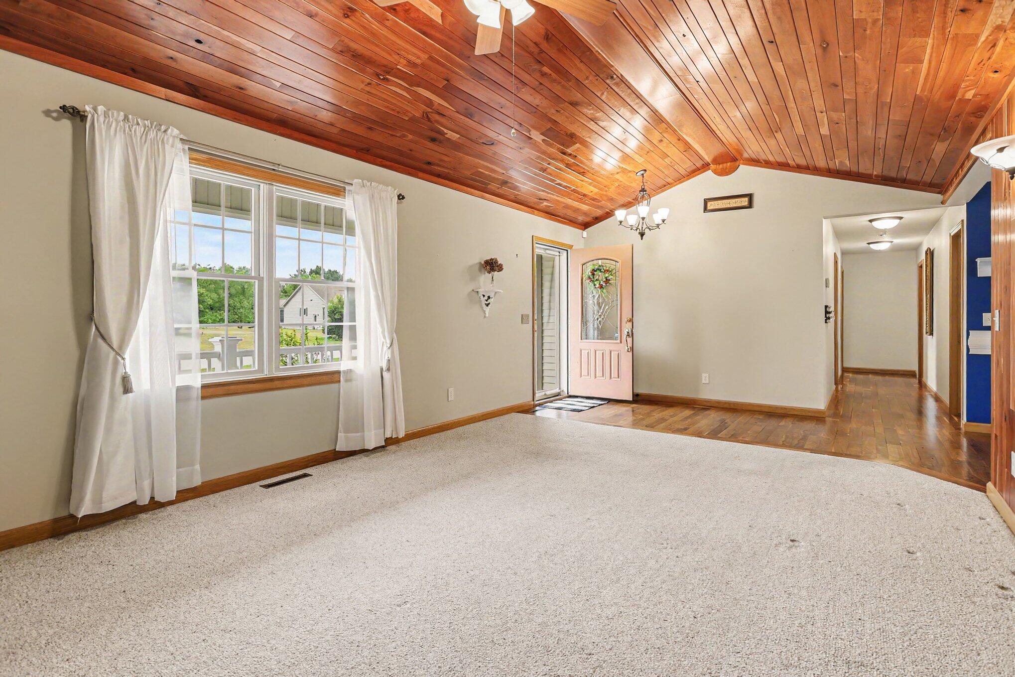 29390 Saddlebred Lane Dowagiac MI 49047