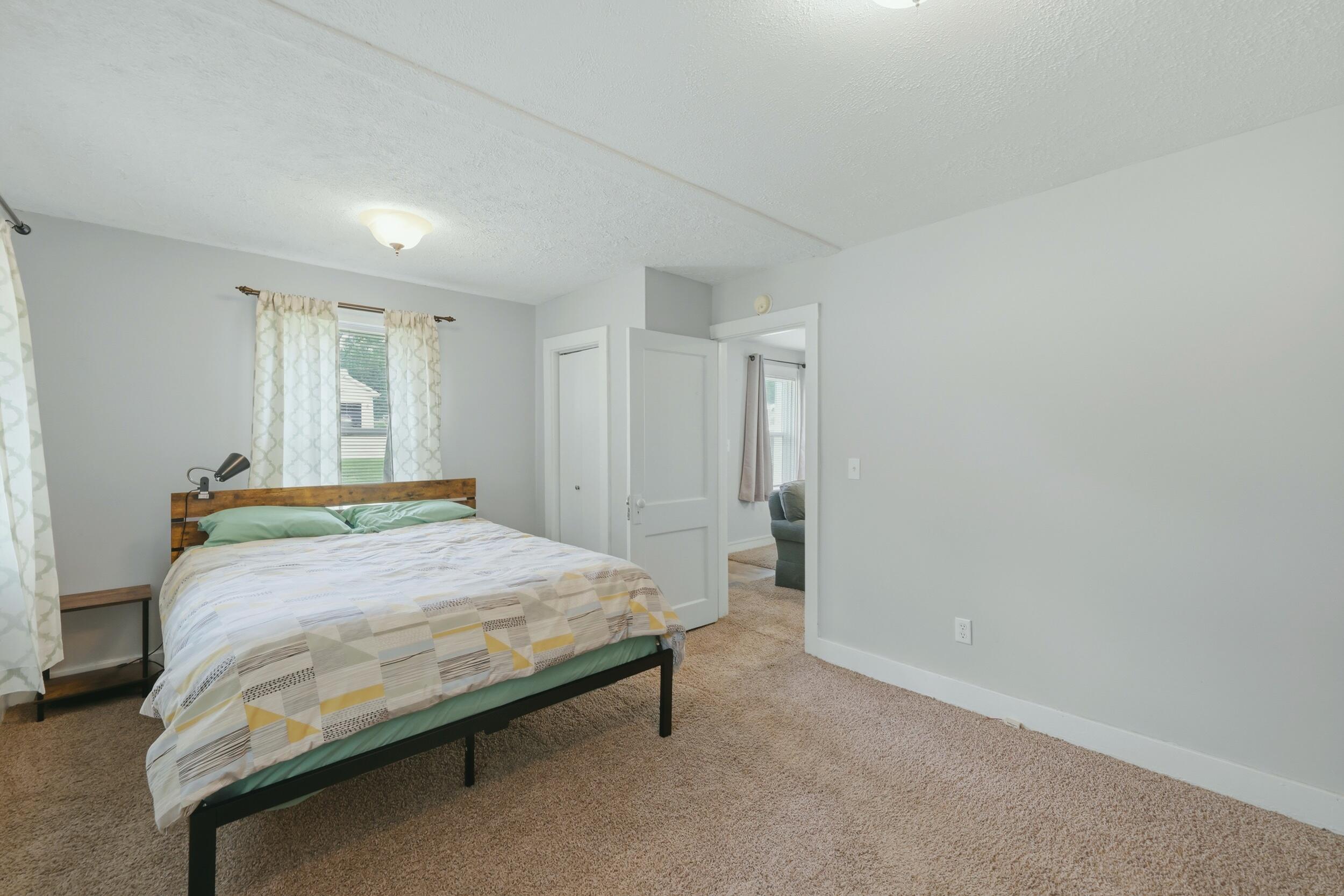 1629 Bristol Avenue NW Grand Rapids MI 49504