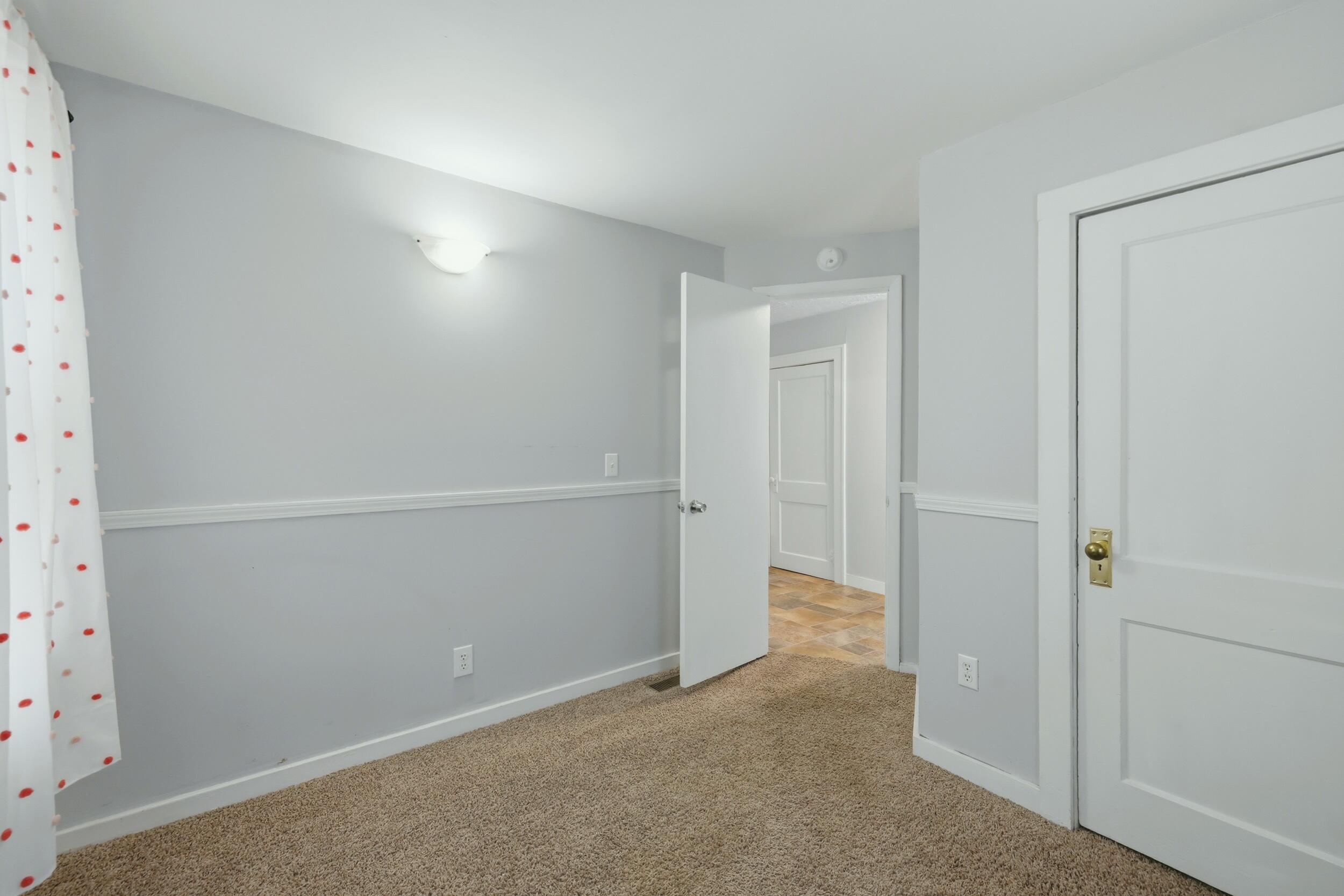 1629 Bristol Avenue NW Grand Rapids MI 49504