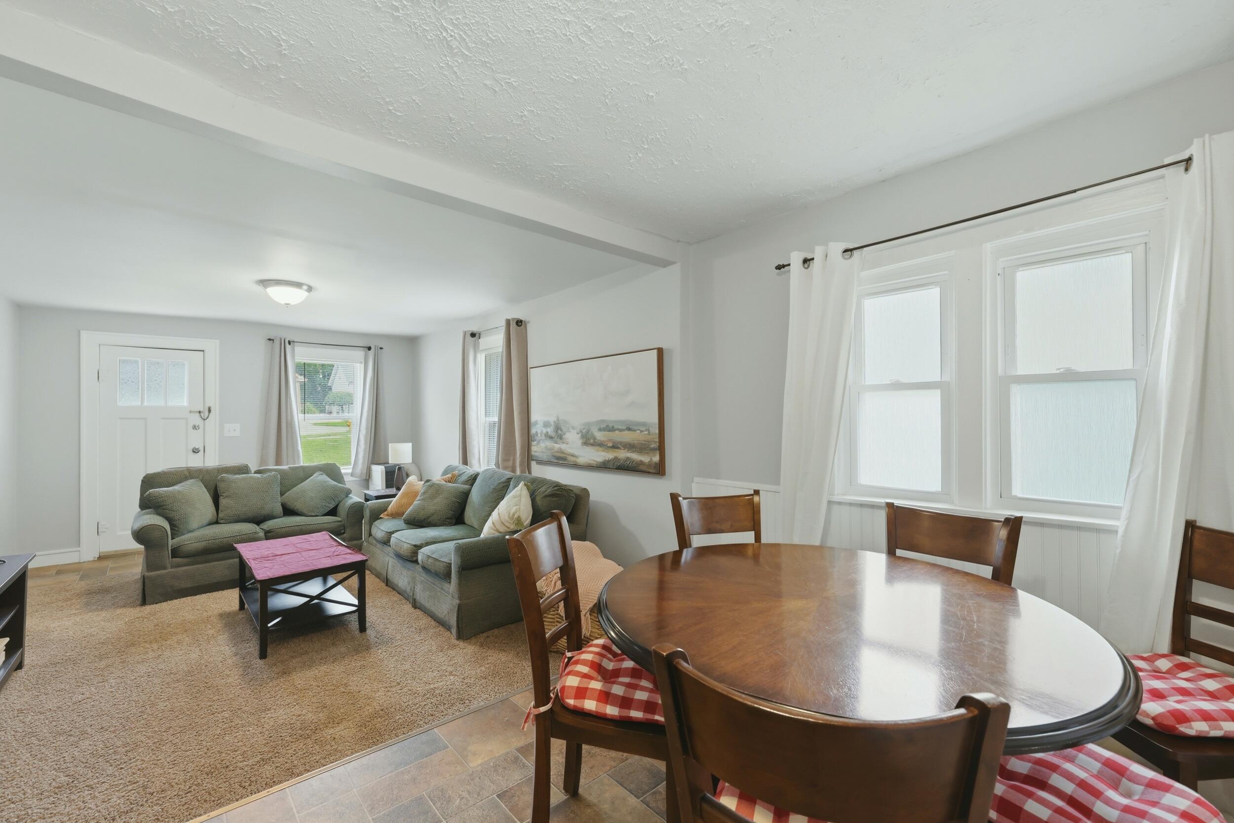 1629 Bristol Avenue NW Grand Rapids MI 49504