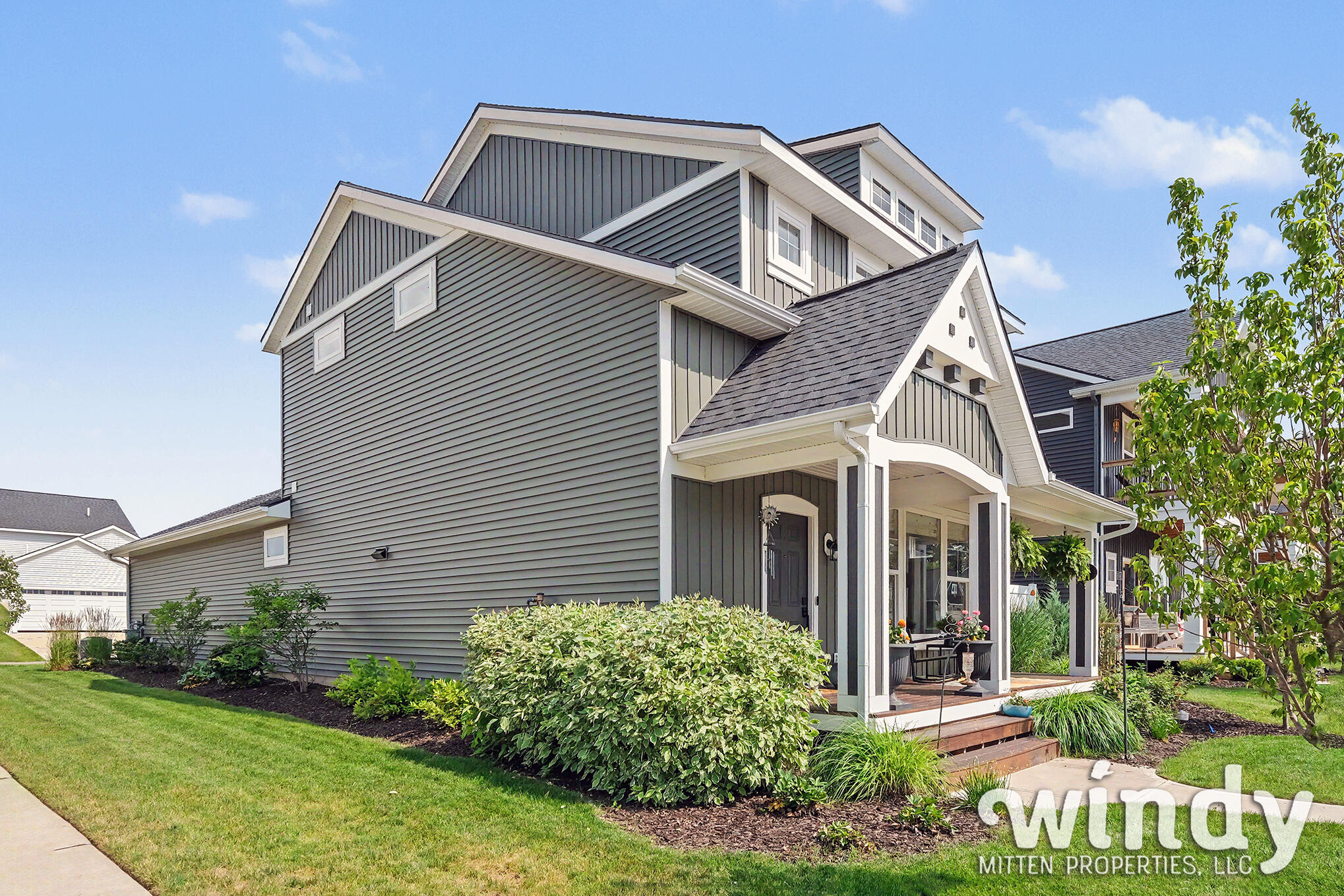 6996 W Cottage Lane NE Rockford MI 49341