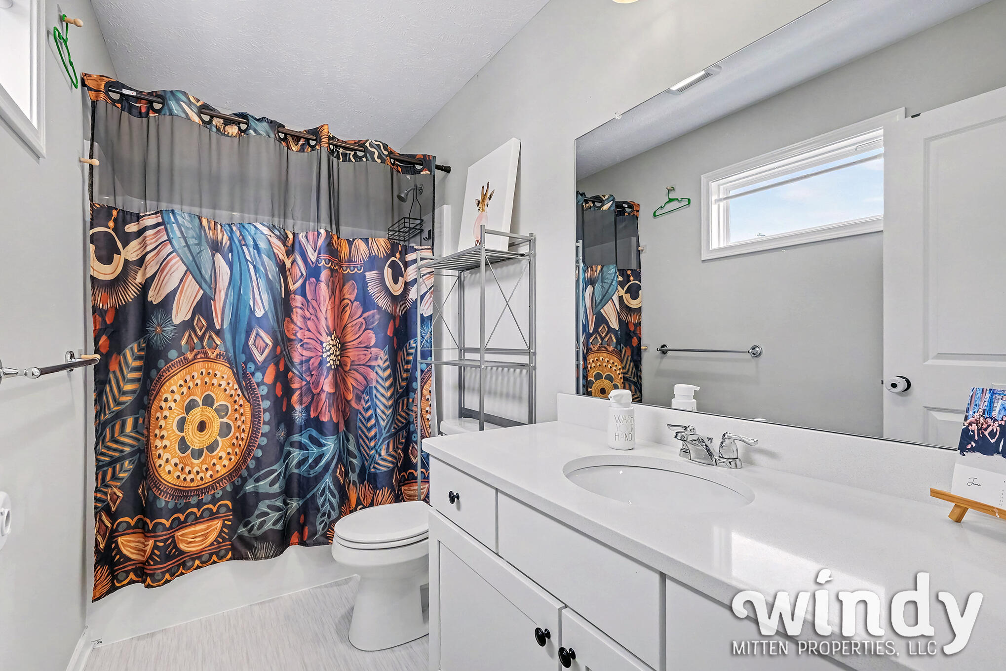 6996 W Cottage Lane NE Rockford MI 49341