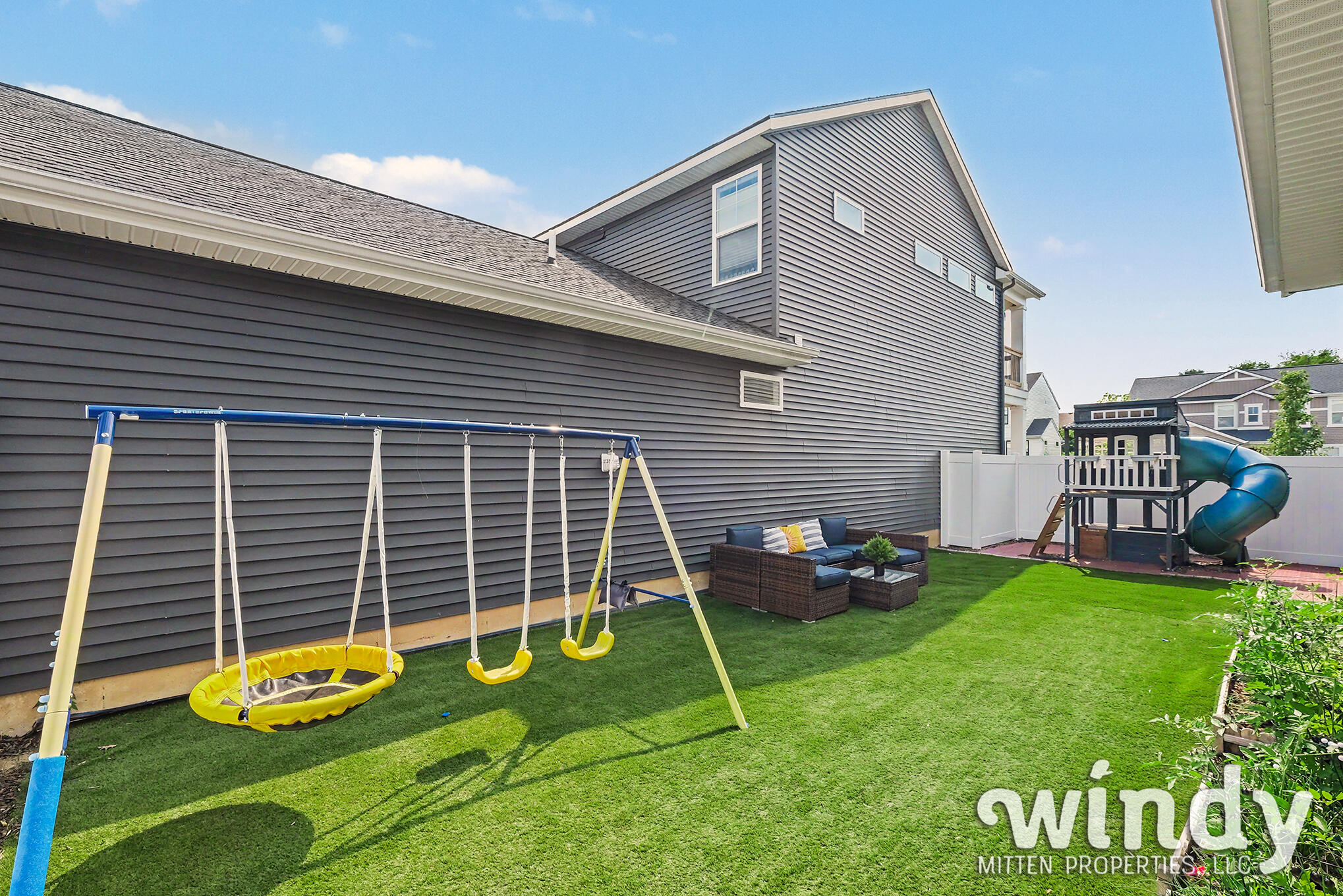 6996 W Cottage Lane NE Rockford MI 49341