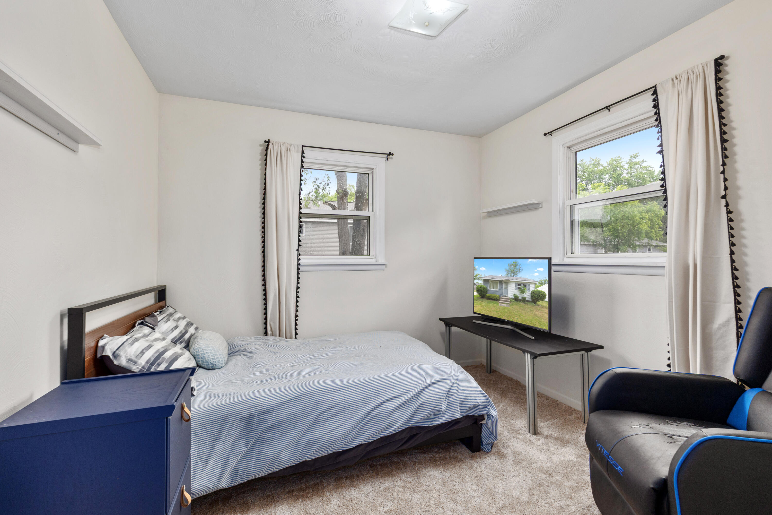 305 Majestic Street SE Grand Rapids MI 49548