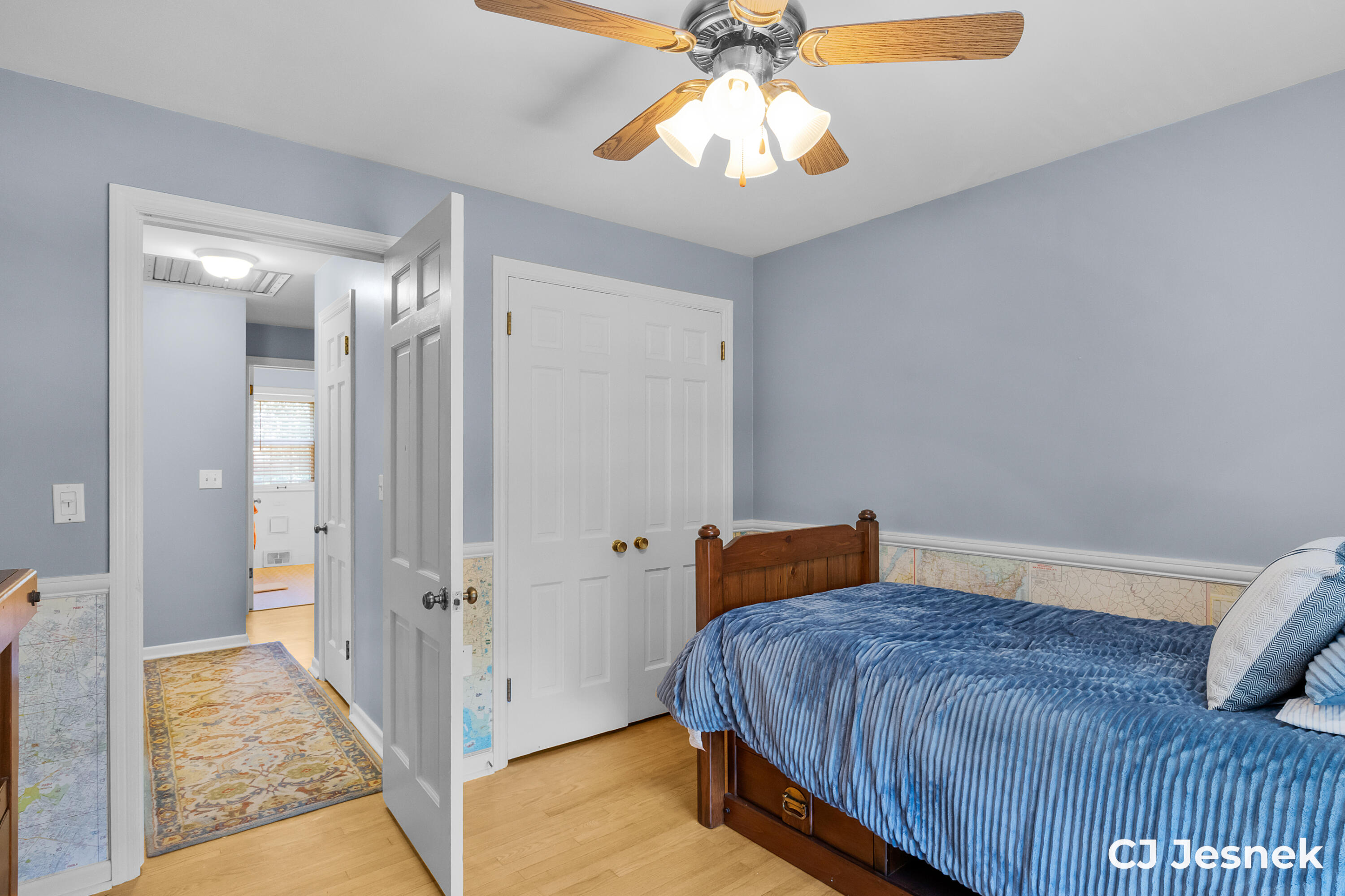 1929 Lotus Avenue SE Grand Rapids MI 49506