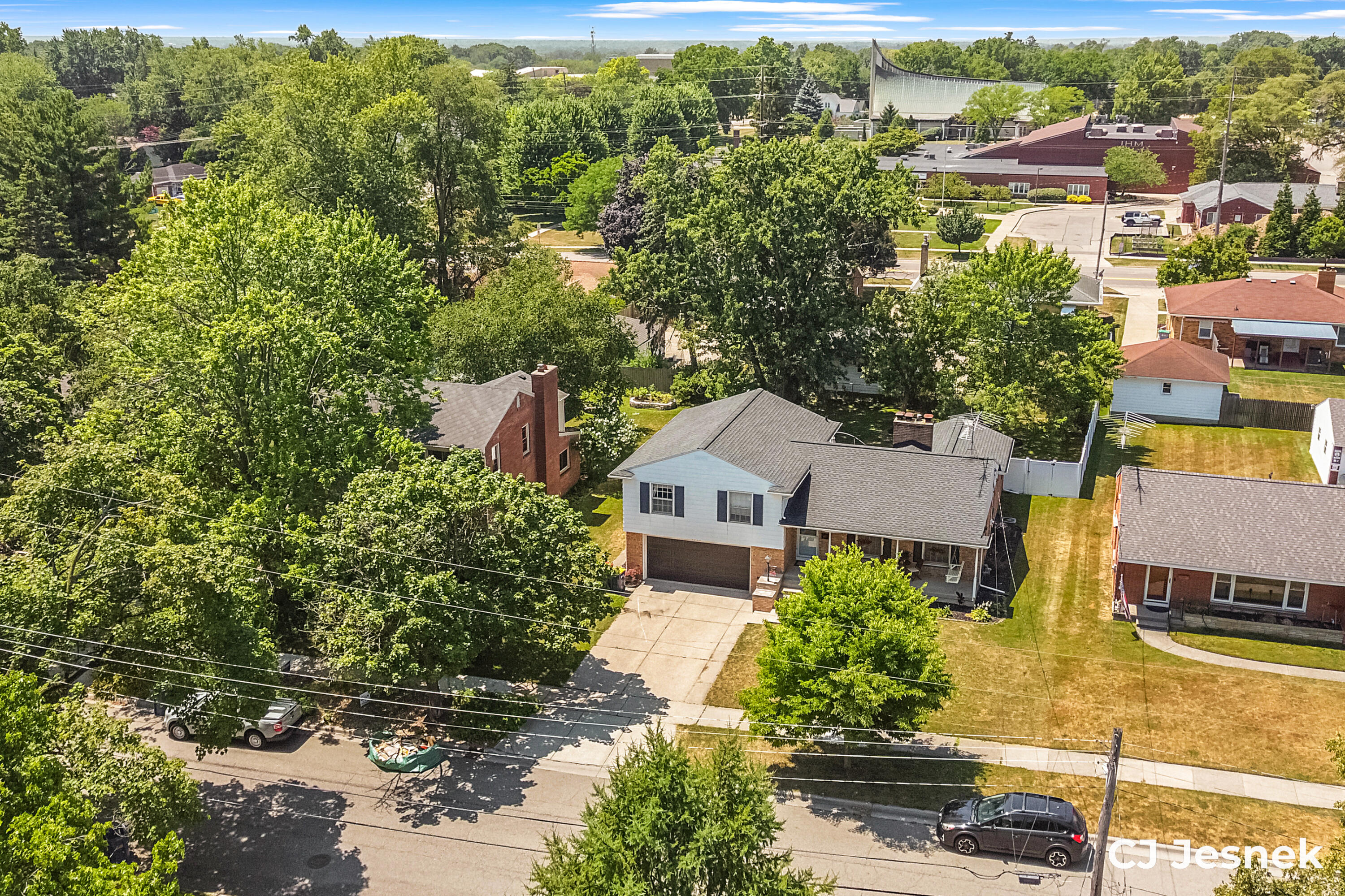 1929 Lotus Avenue SE Grand Rapids MI 49506